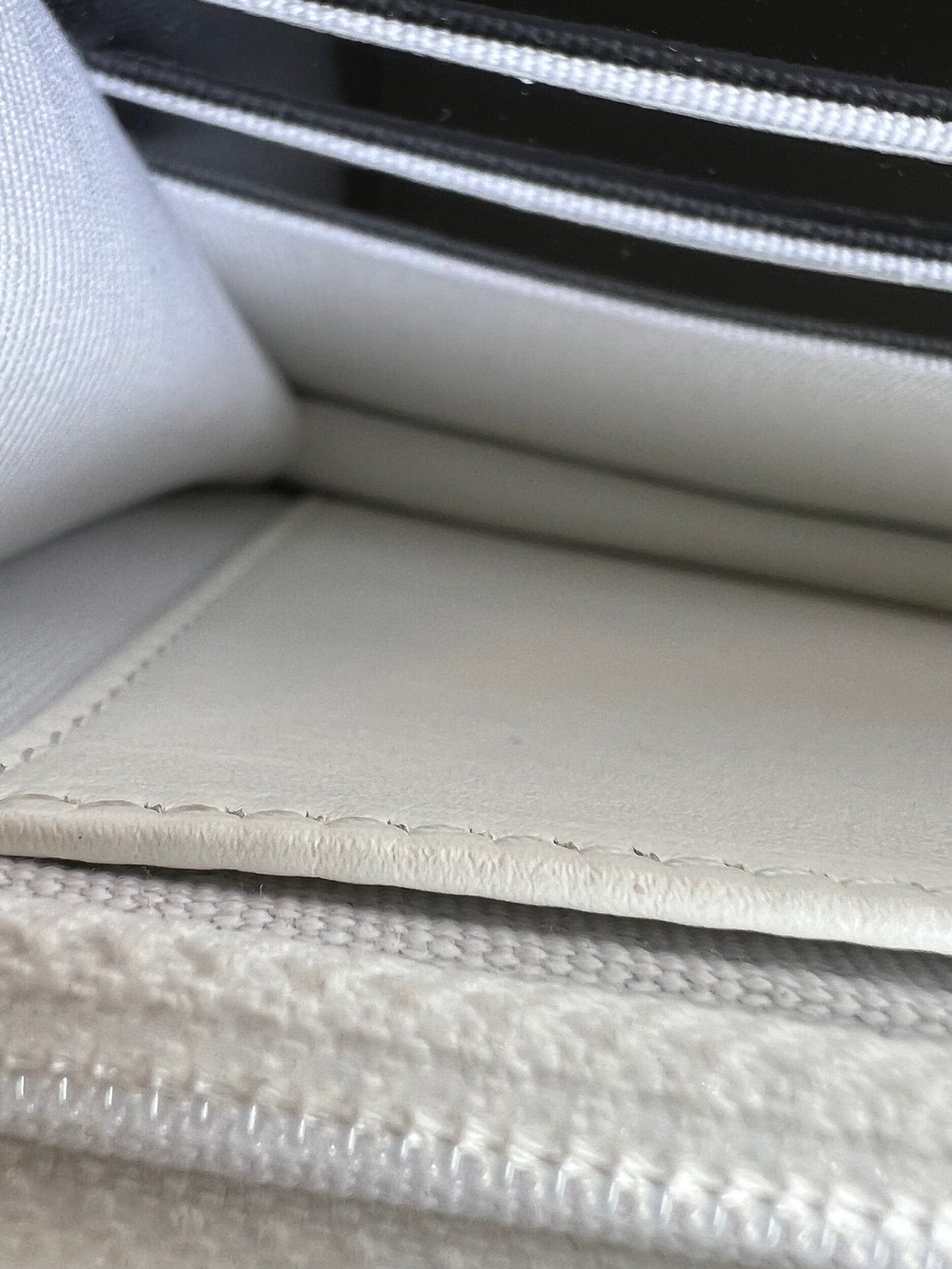 Chanel White Caviar Quilted Camellia Wallet on Chain LGHW (WOC)