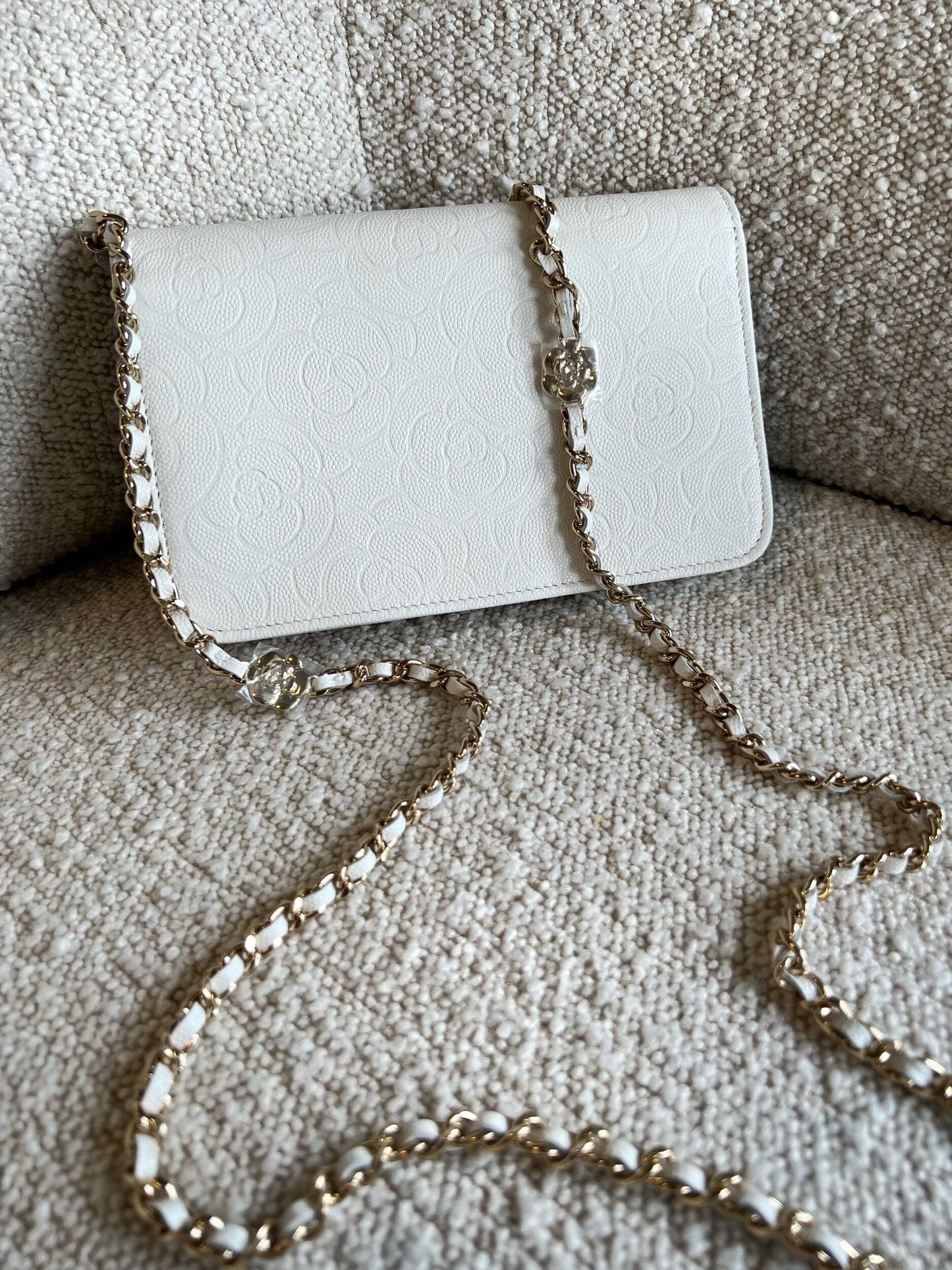 Chanel White Caviar Quilted Camellia Wallet on Chain LGHW (WOC)