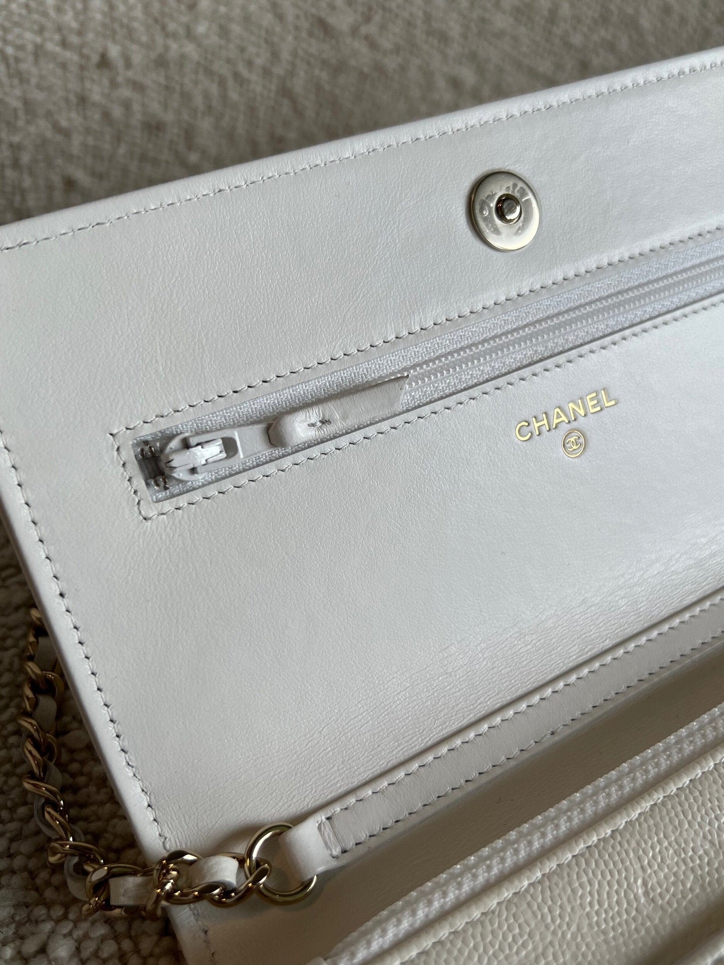 Chanel White Caviar Quilted Camellia Wallet on Chain LGHW (WOC)