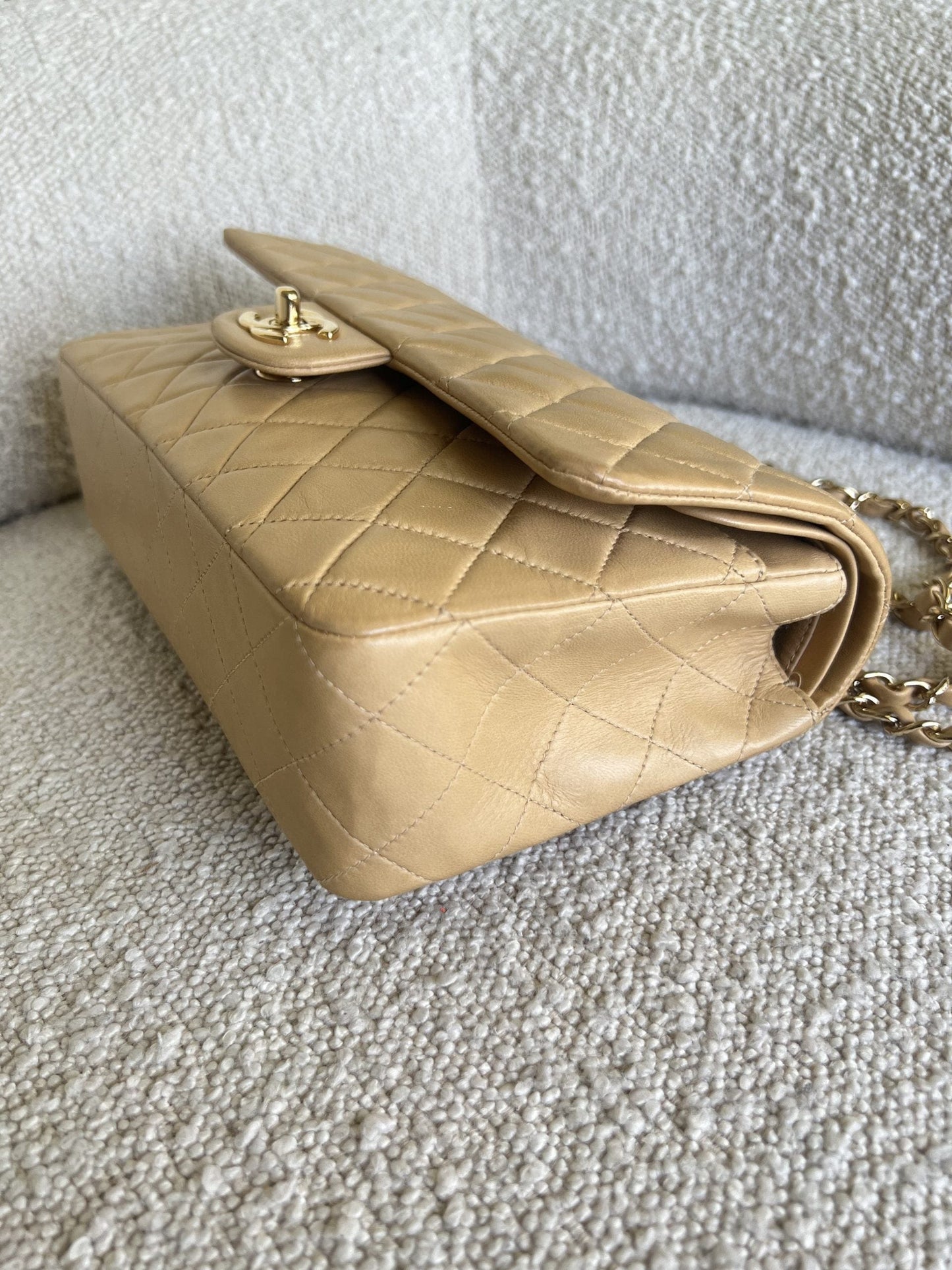 Vintage Beige Lambskin Quilted Classic Flap Medium GHW