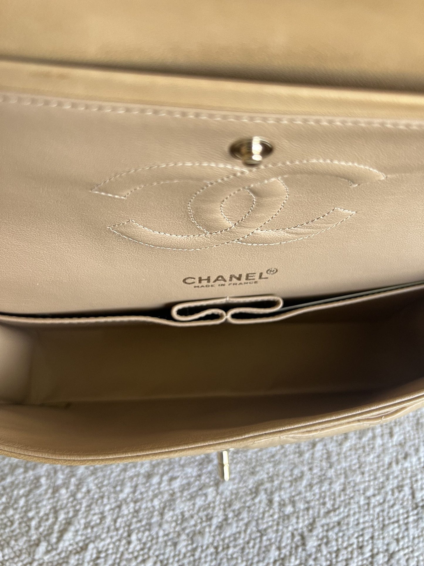 Vintage Beige Lambskin Quilted Classic Flap Medium GHW