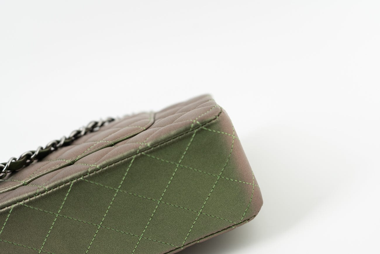 17S Green Iridescent Lambskin Quilted Classic Flap Medium RHW