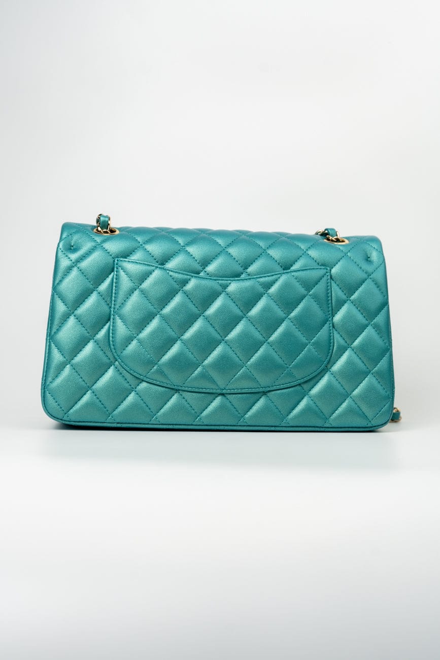 21S Iridescent Green Lambskin Quilted Classic Flap Medium LGHW