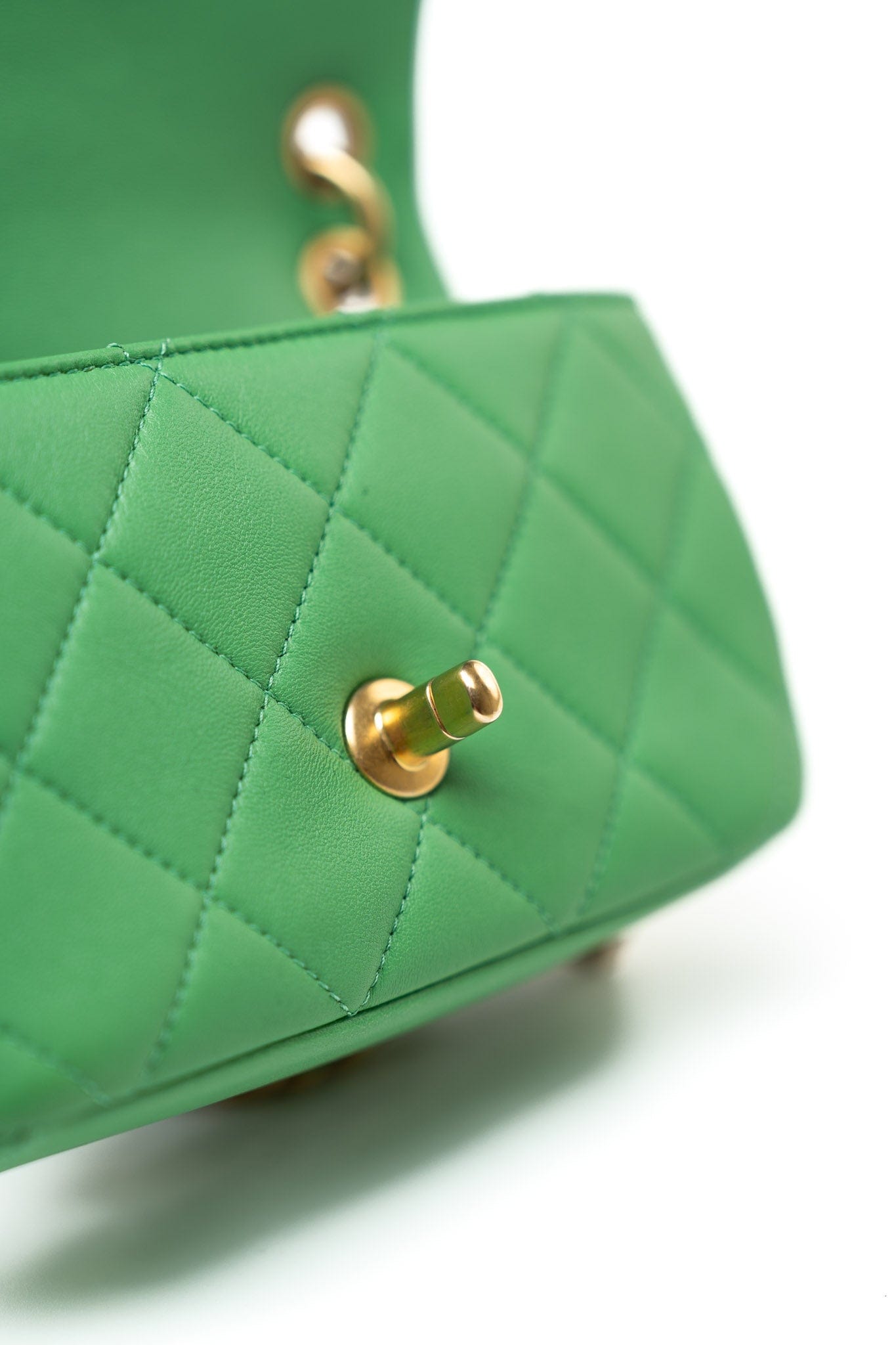 Mini Green Lambskin Quilted Entwined Single Flap Antique Gold Hardware