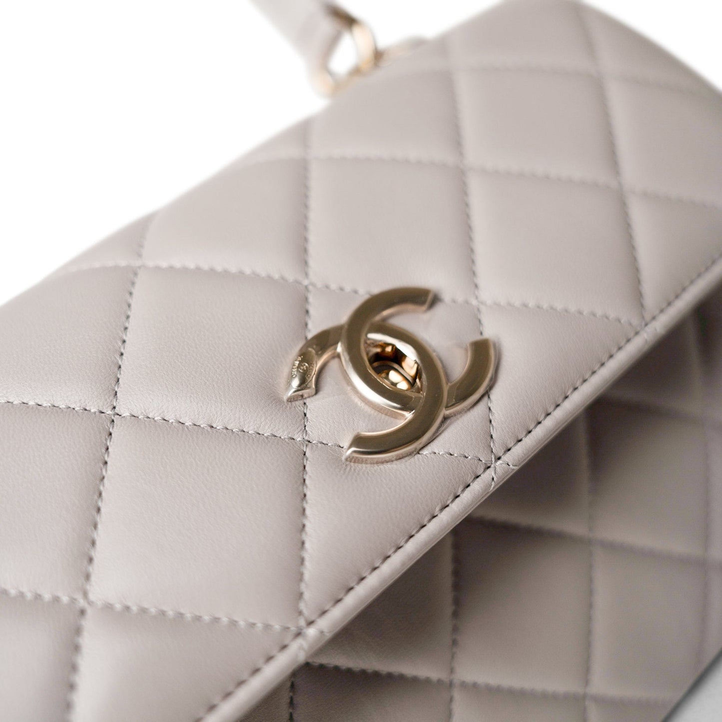 22B Grey Lambskin Quilted Trendy CC Small Light Gold Hardware