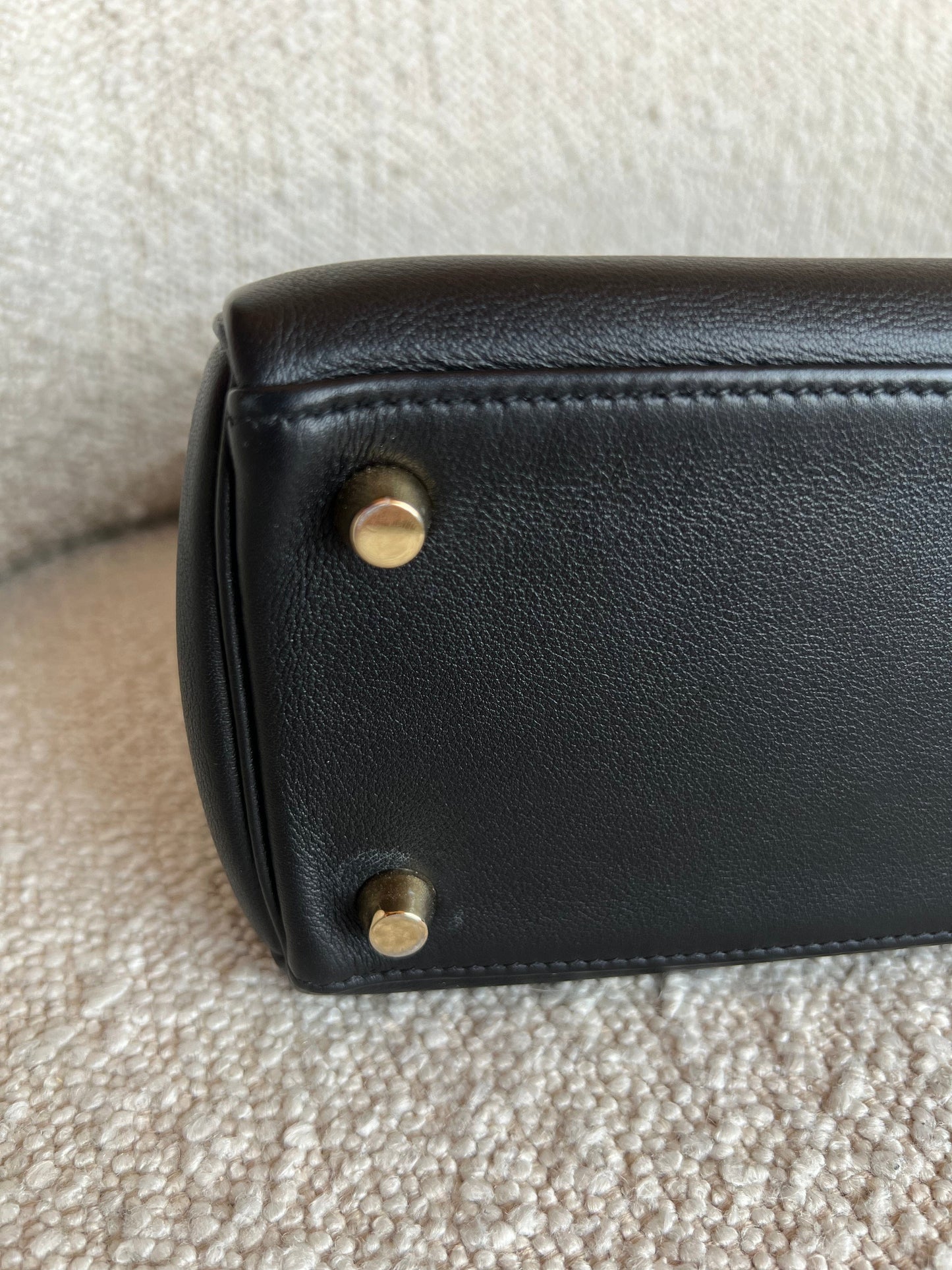 Hermes Kelly 25 Black GHW
