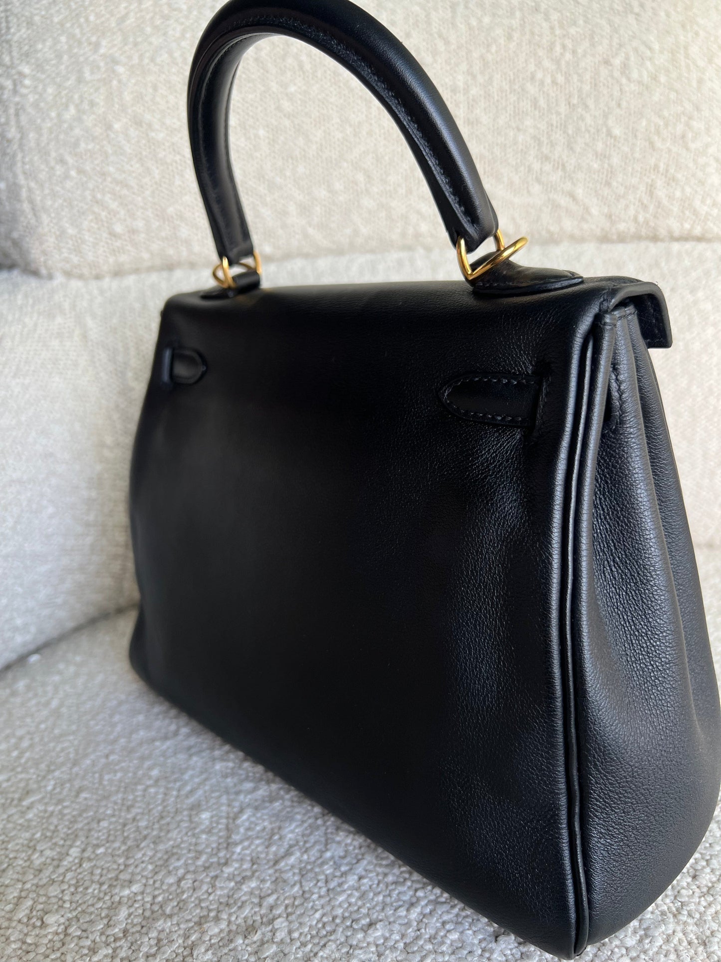 Hermes Kelly 25 Black GHW