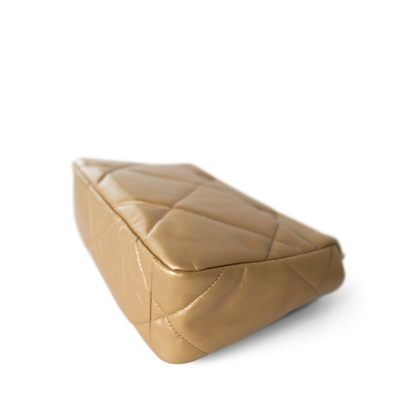 Metallic Goatskin Quilted 19 Flap Small Mixed Hardware