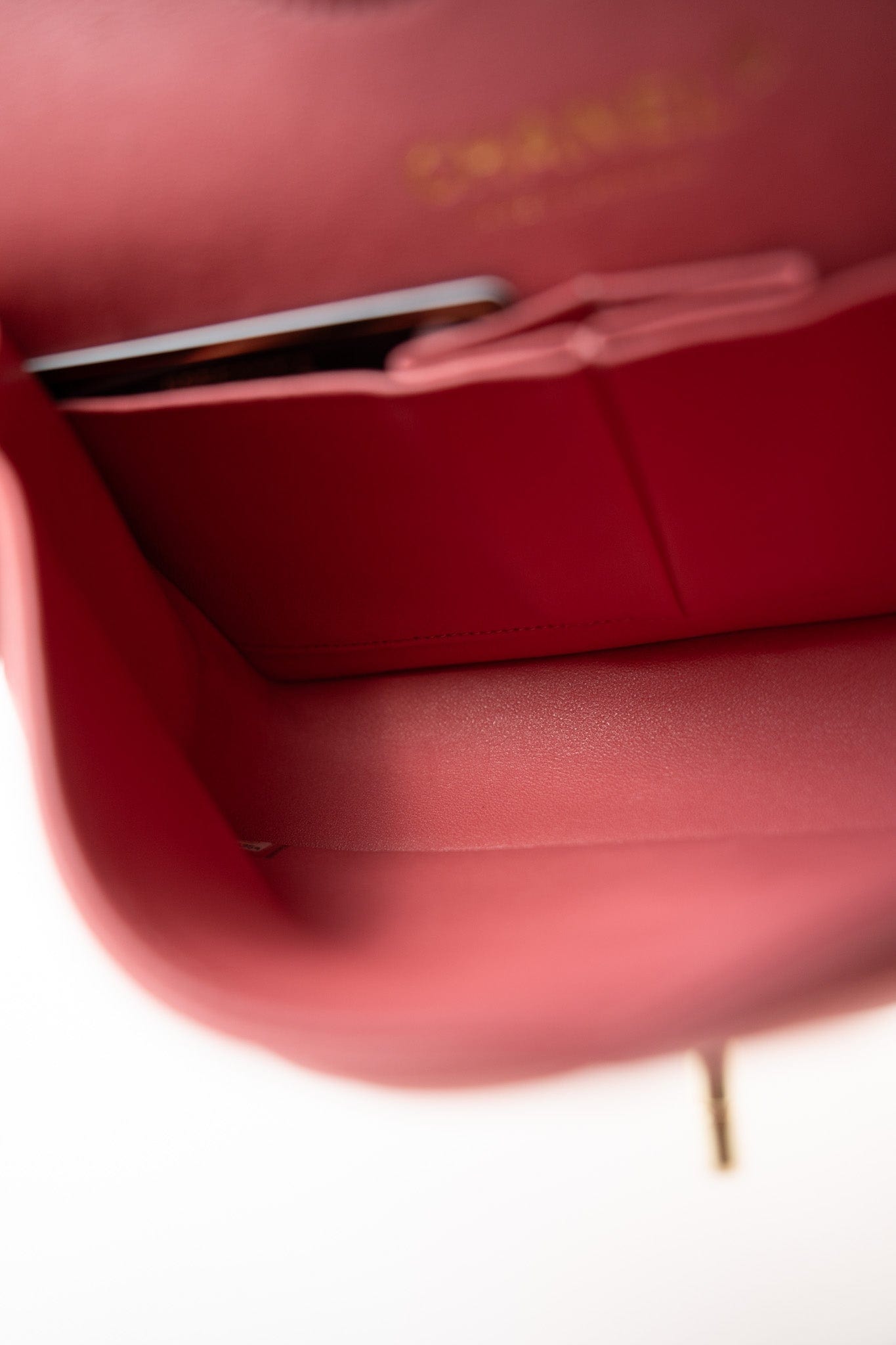 18S Pink Caviar Quilted Classic Flap Small Light Gold Hardware