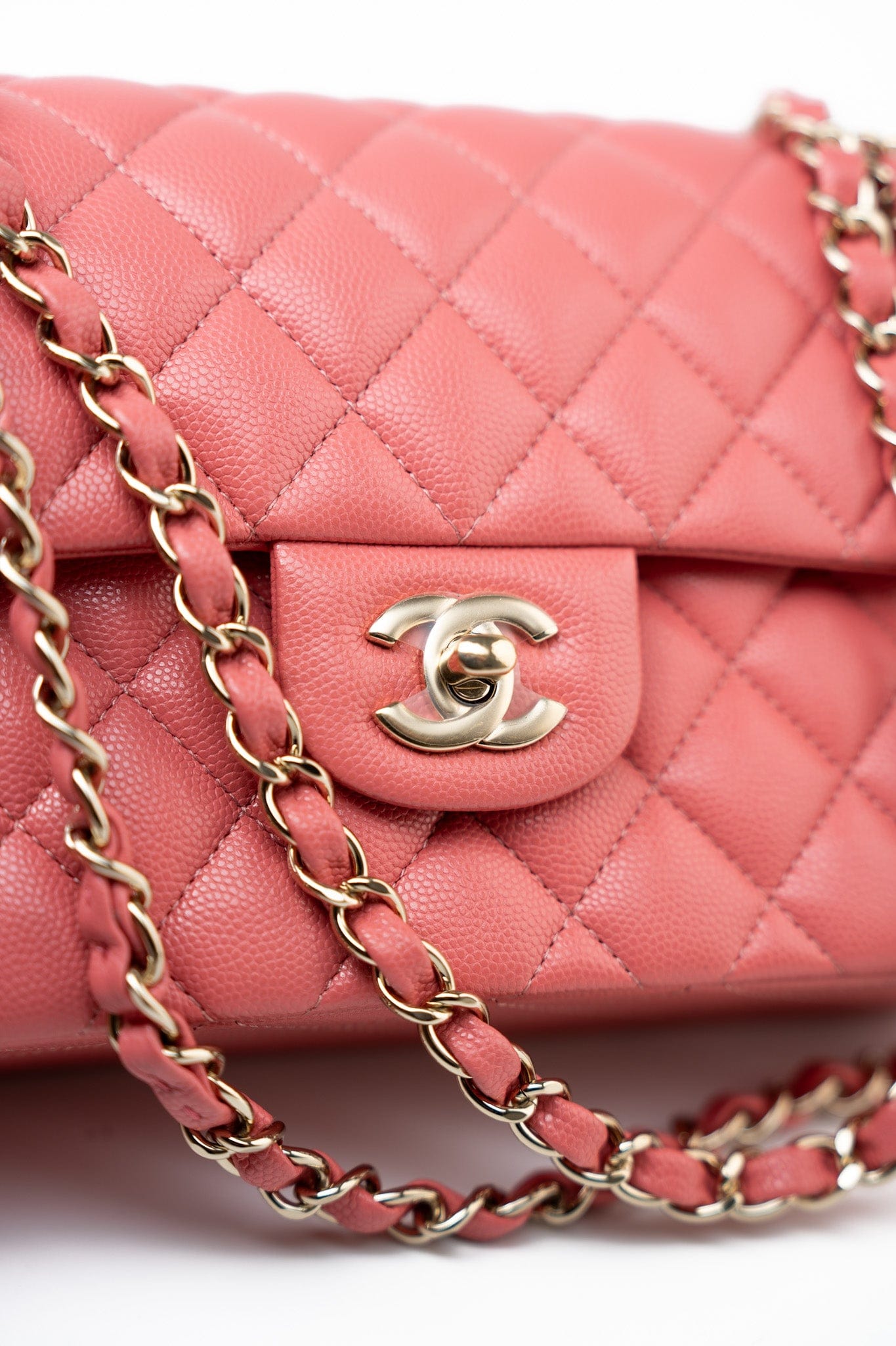 18S Pink Caviar Quilted Classic Flap Small Light Gold Hardware