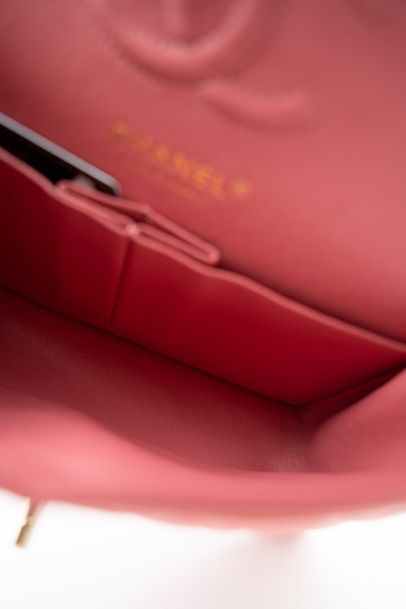 18S Pink Caviar Quilted Classic Flap Small Light Gold Hardware