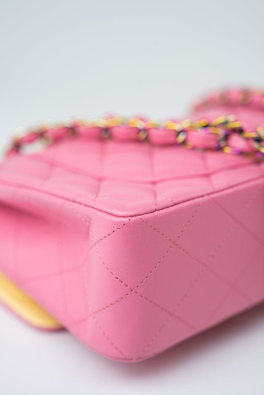 21P Pink Lambskin Quilted Classic Flap Small Yellow Interior / Rainbow Hardware