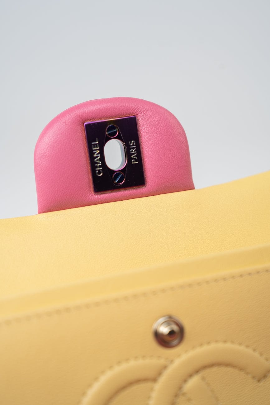 21P Pink Lambskin Quilted Classic Flap Small Yellow Interior / Rainbow Hardware