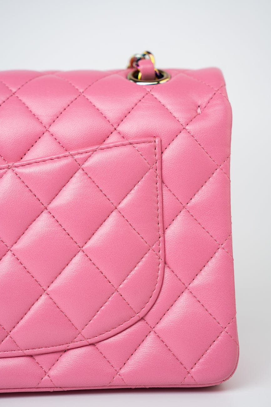 21P Pink Lambskin Quilted Classic Flap Small Yellow Interior / Rainbow Hardware