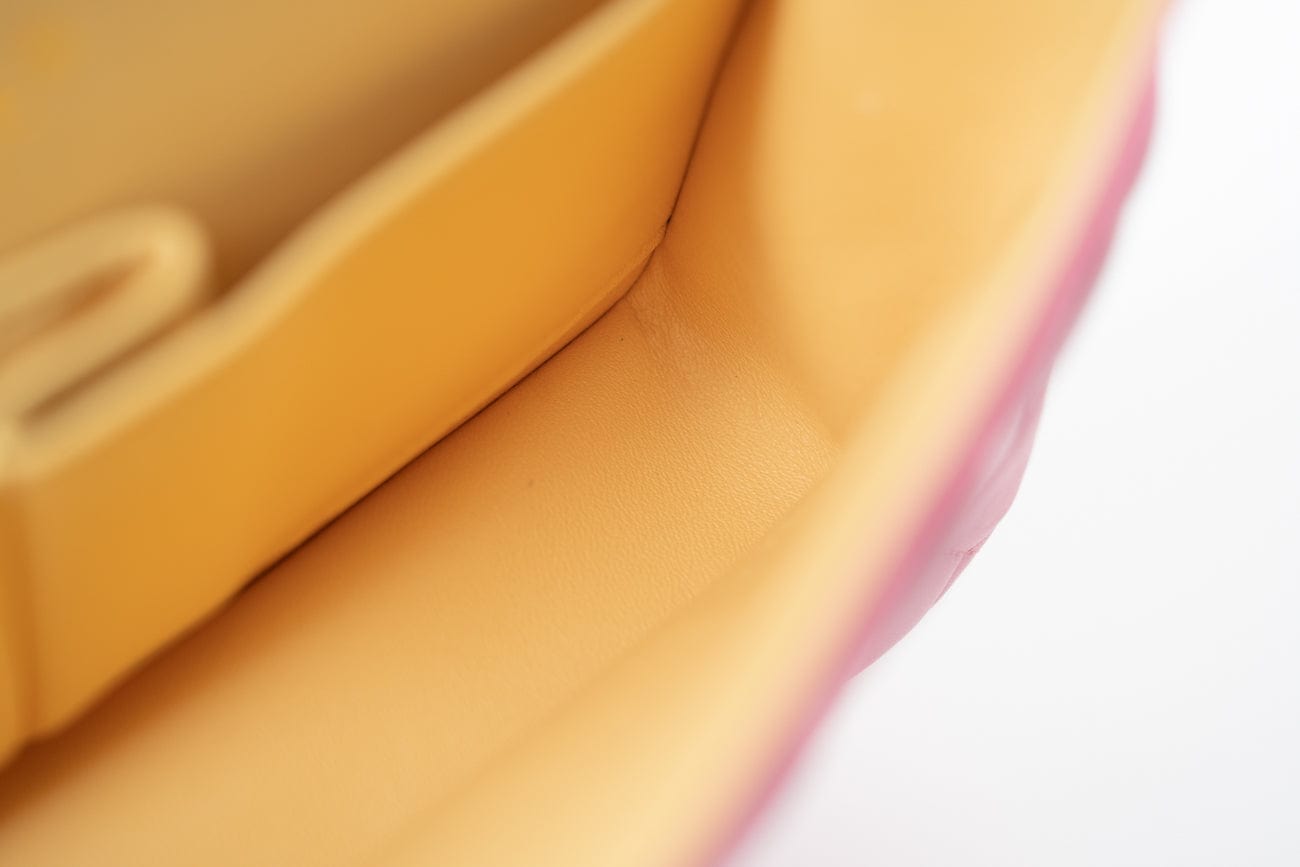 21P Pink Lambskin Quilted Classic Flap Small Yellow Interior / Rainbow Hardware