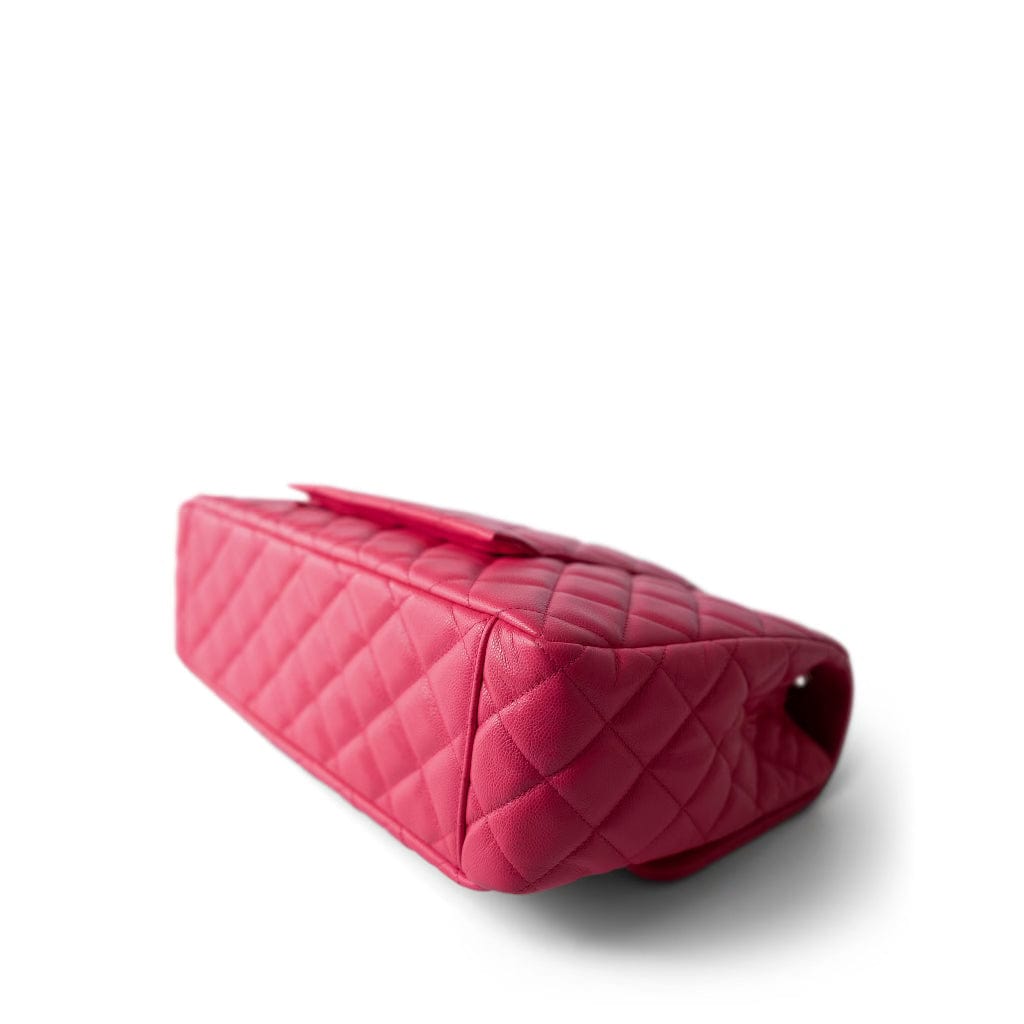 24C Maxi Travel Flap Pink Caviar Quilted Light Gold Hardware
