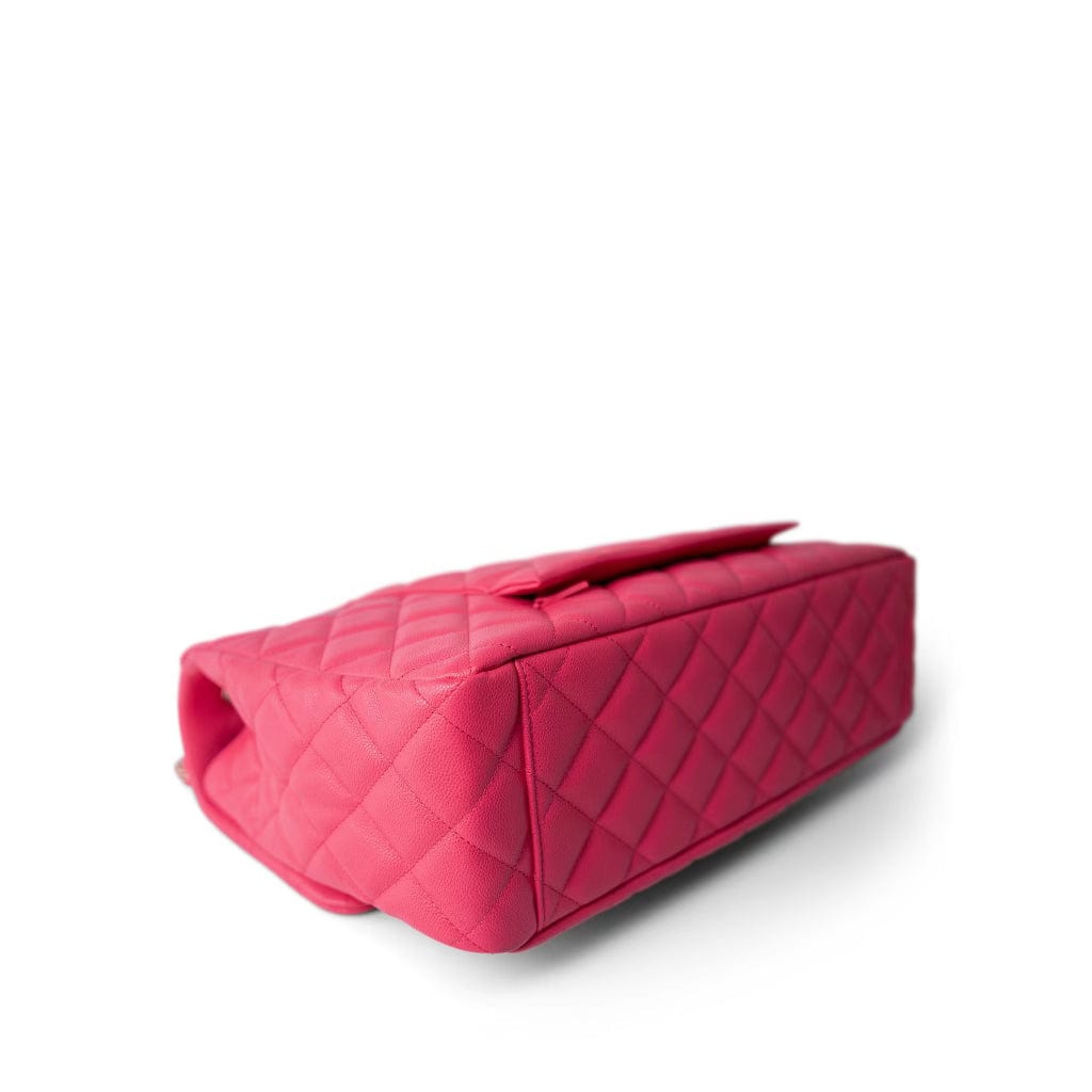 24C Maxi Travel Flap Pink Caviar Quilted Light Gold Hardware