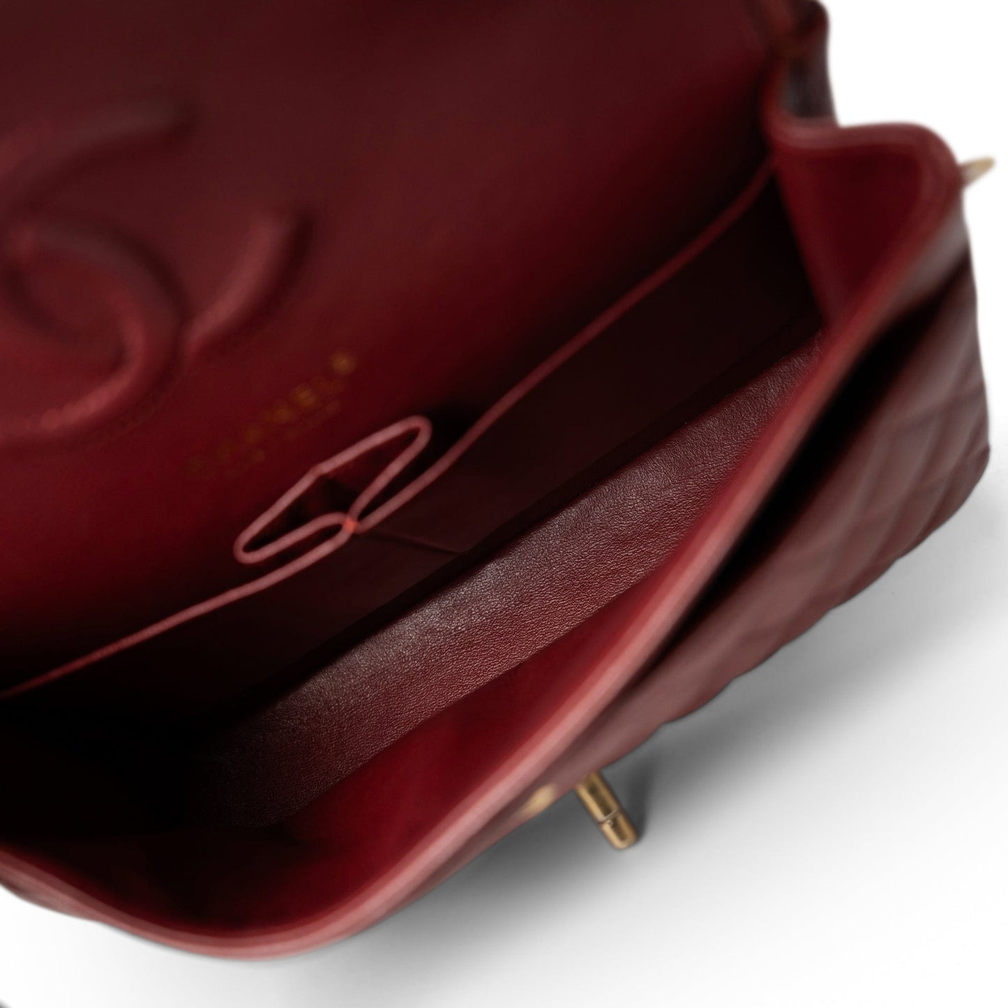 18C Dark Red Glittery Caviar Quilted Classic Flap Aged Gold Hardware