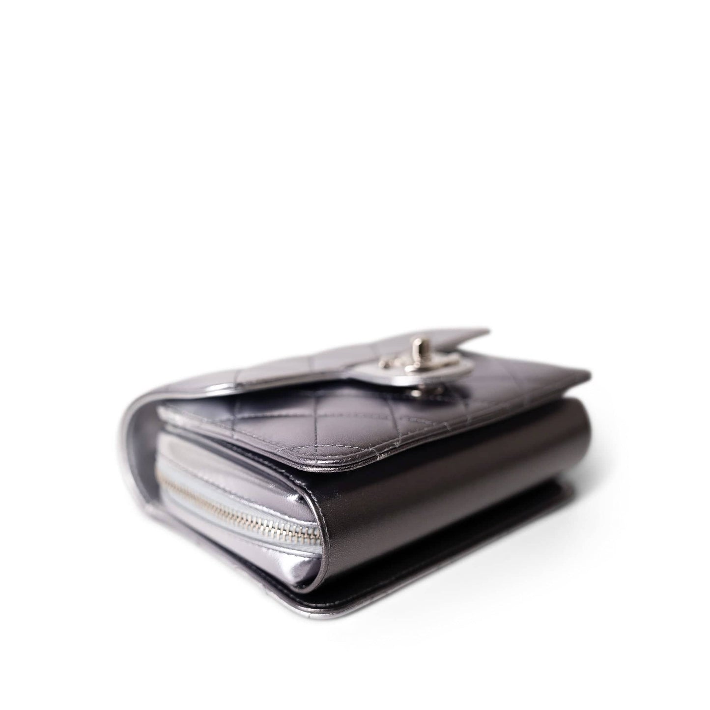 Like a Wallet Flap Bag Gradient Quilted Metallic Lambskin Silver Hardware