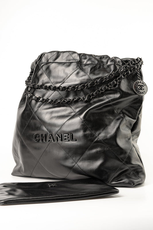 So Black Calfskin Quilted Drawstring 22 Bag medium Black Hardware