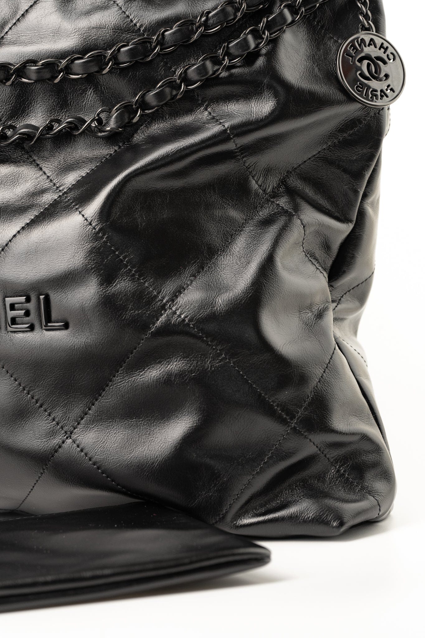 So Black Calfskin Quilted Drawstring 22 Bag medium Black Hardware