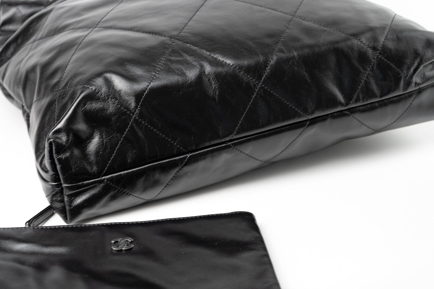 So Black Calfskin Quilted Drawstring 22 Bag medium Black Hardware