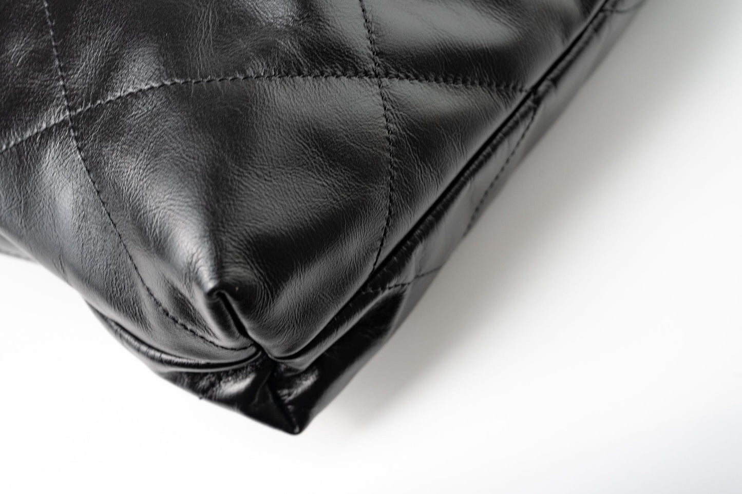 So Black Calfskin Quilted Drawstring 22 Bag medium Black Hardware