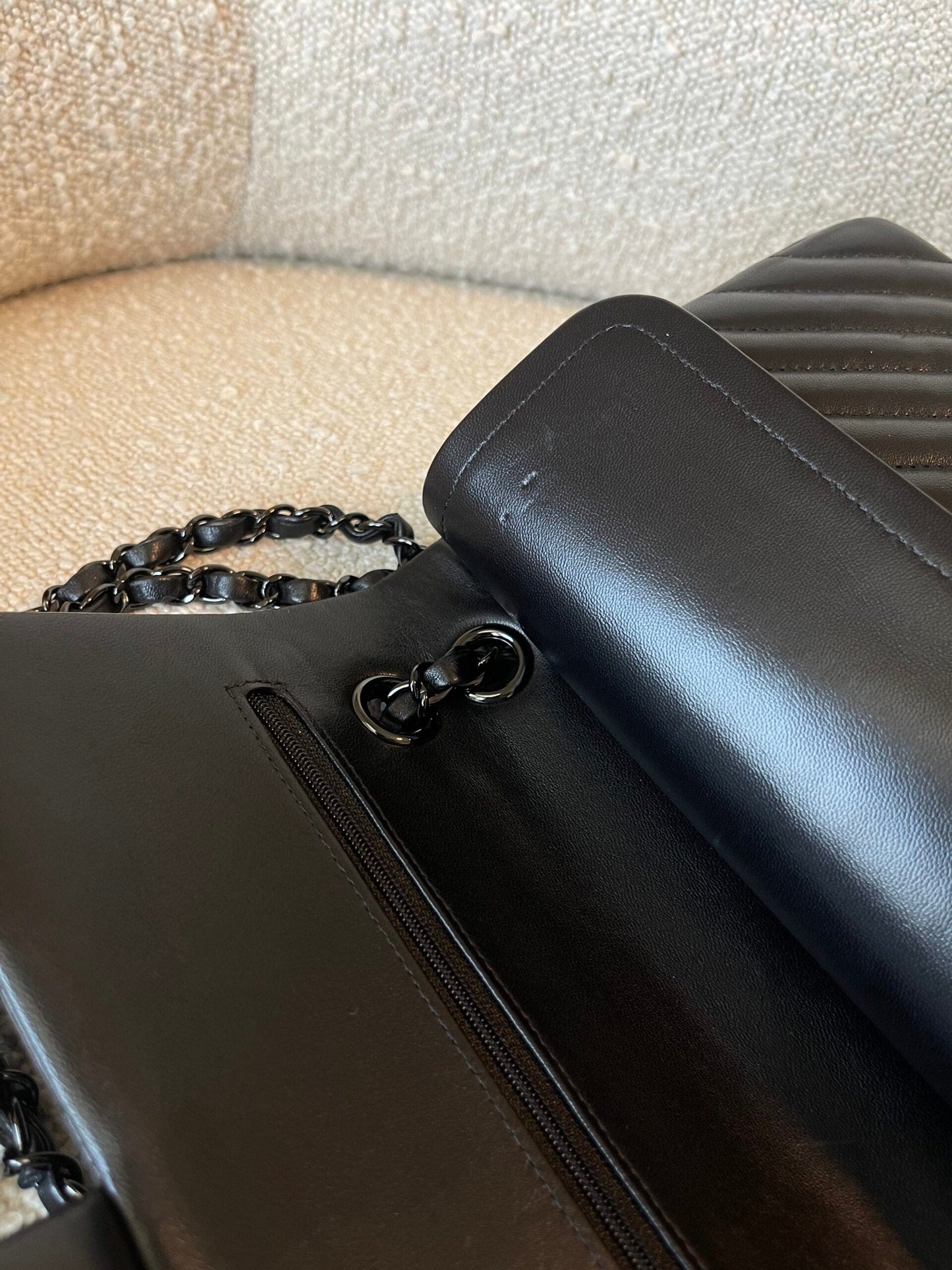 So Black Lambskin Chevron Medium Classic Flap