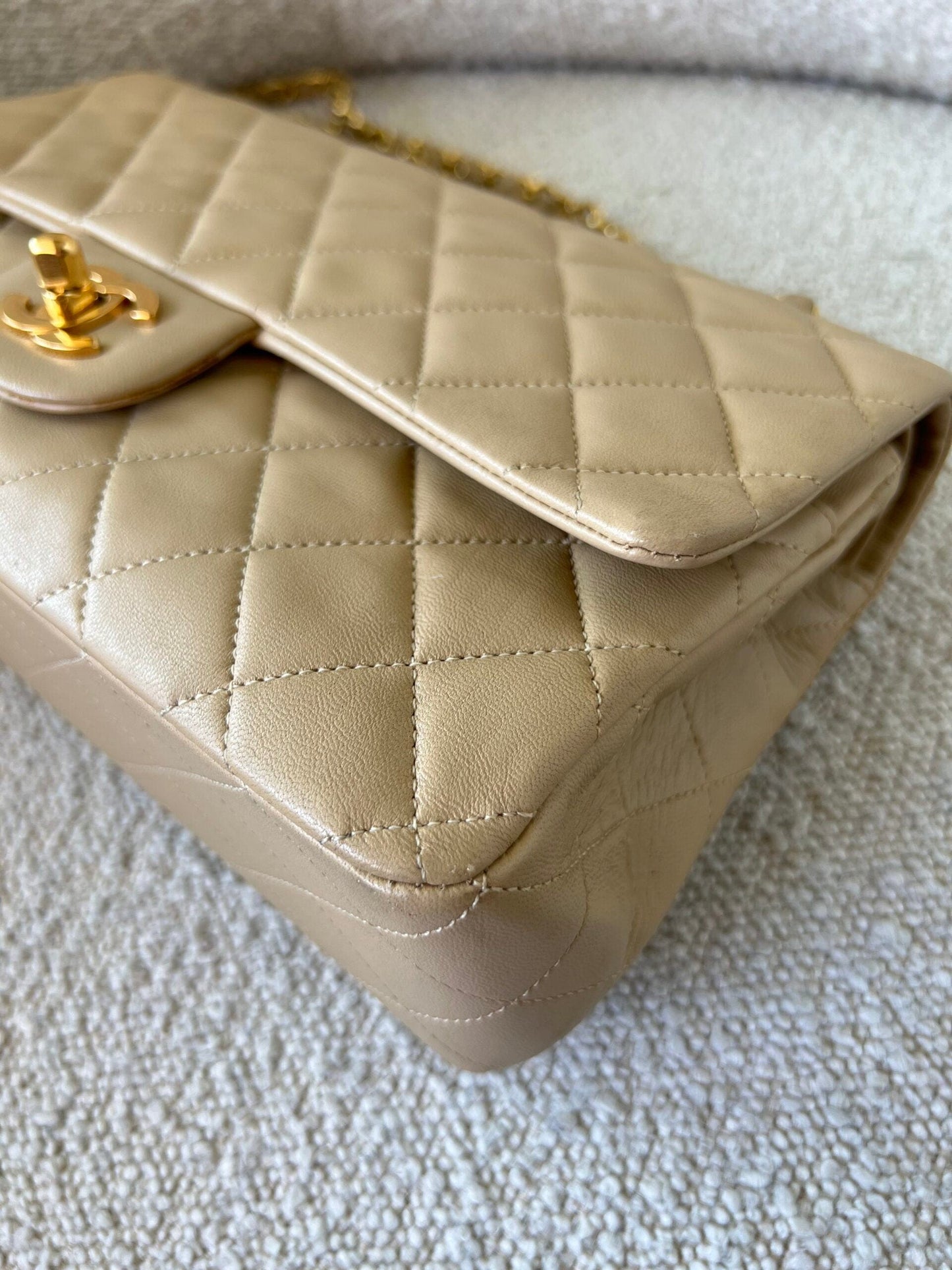 Vintage Beige Lambskin Quilted Classic Flap Medium GHW