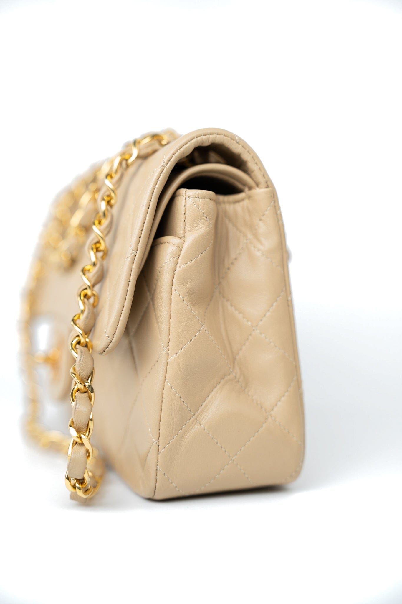 Vintage Beige Lambskin Quilted Classic Flap Small Gold Hardware