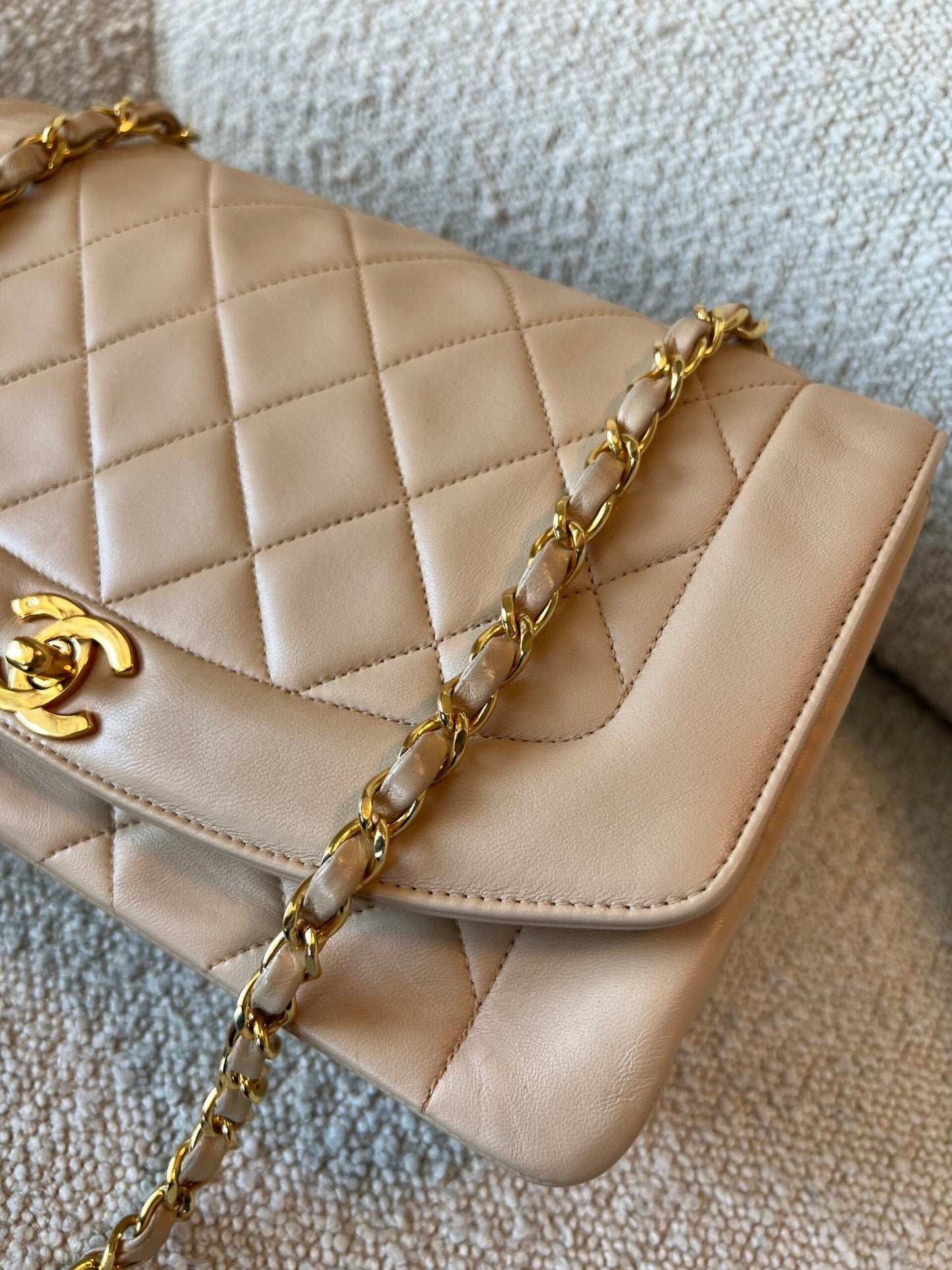 Vintage Beige Lambskin Quilted Medium Diana Flap Gold Hardware
