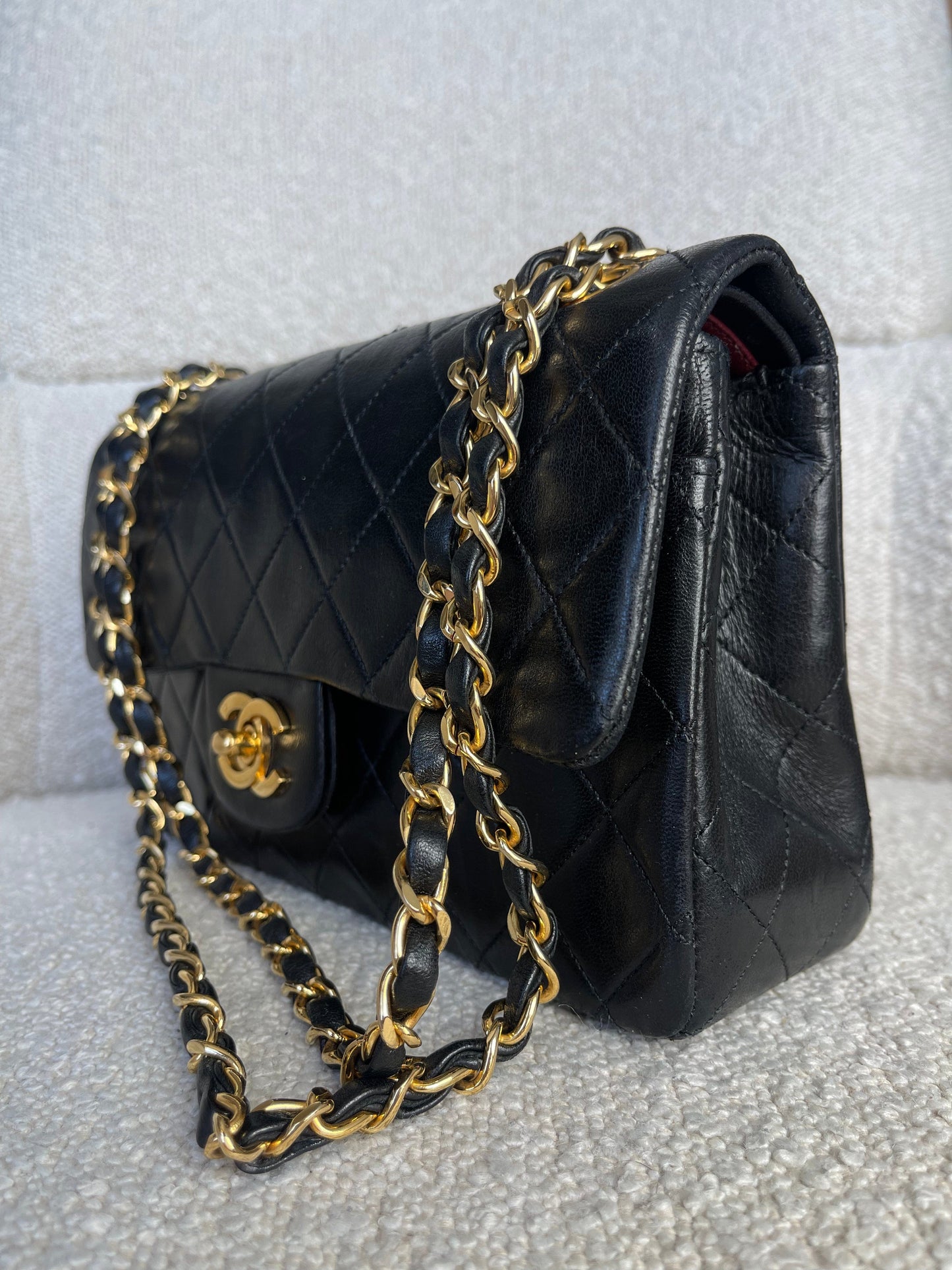 Vintage Black Lambskin Quilted Classic Flap Small GHW