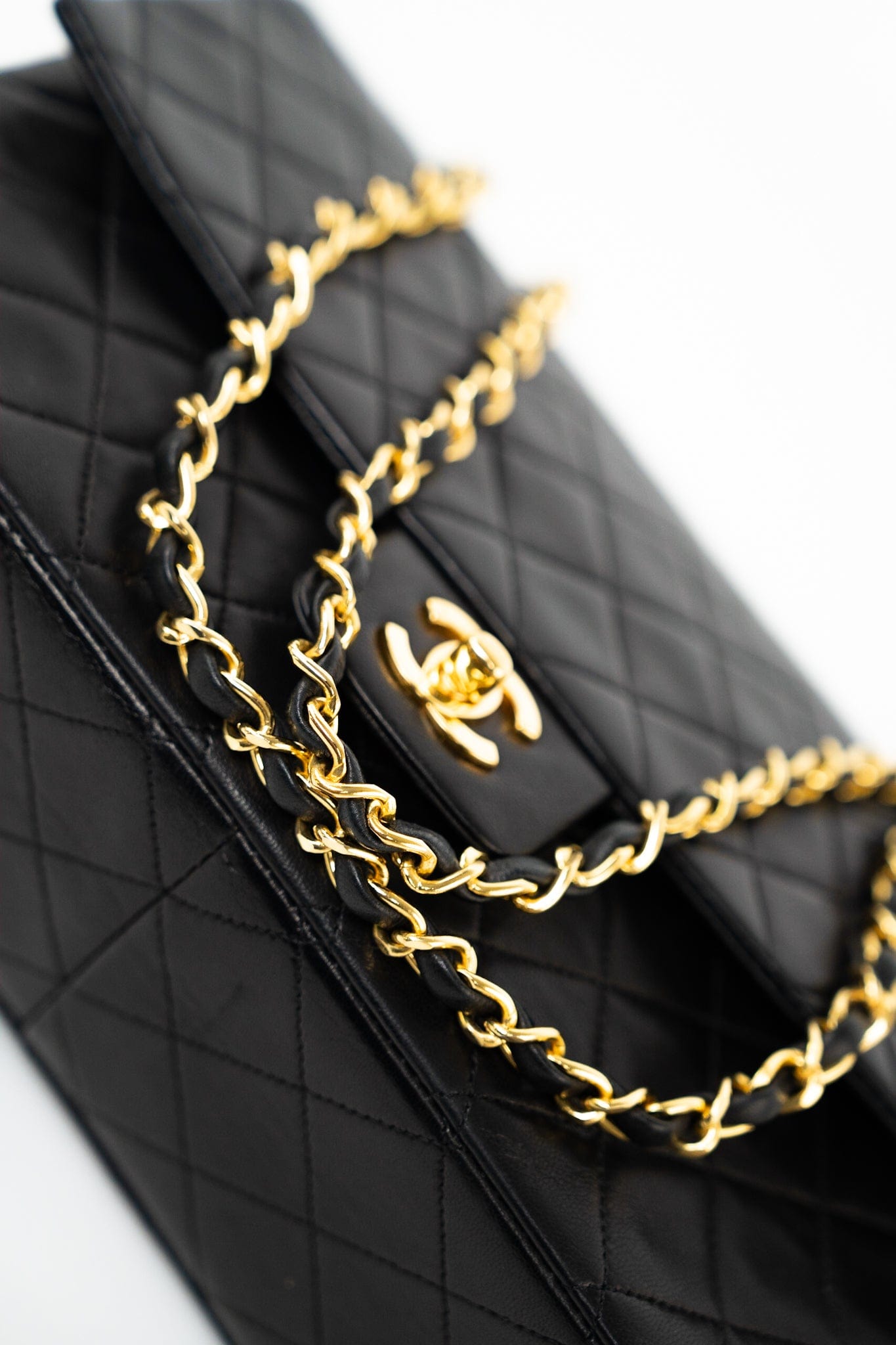 Vintage Black Lambskin Quilted Matelasse Single Flap Bag Gold Hardware