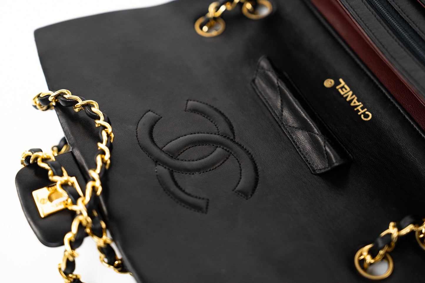 Vintage Black Lambskin Quilted Matelasse Single Flap Bag Gold Hardware