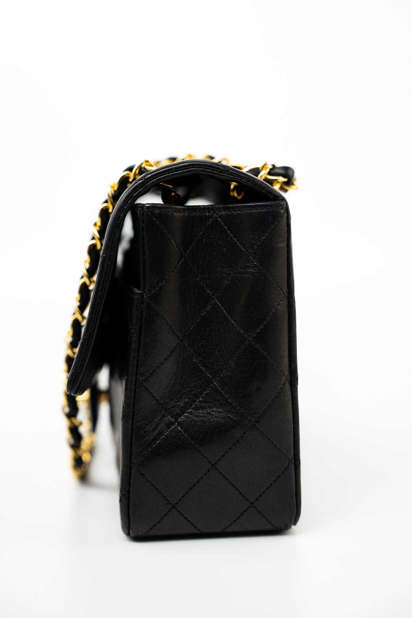 Vintage Black Lambskin Quilted Matelasse Single Flap Bag Gold Hardware