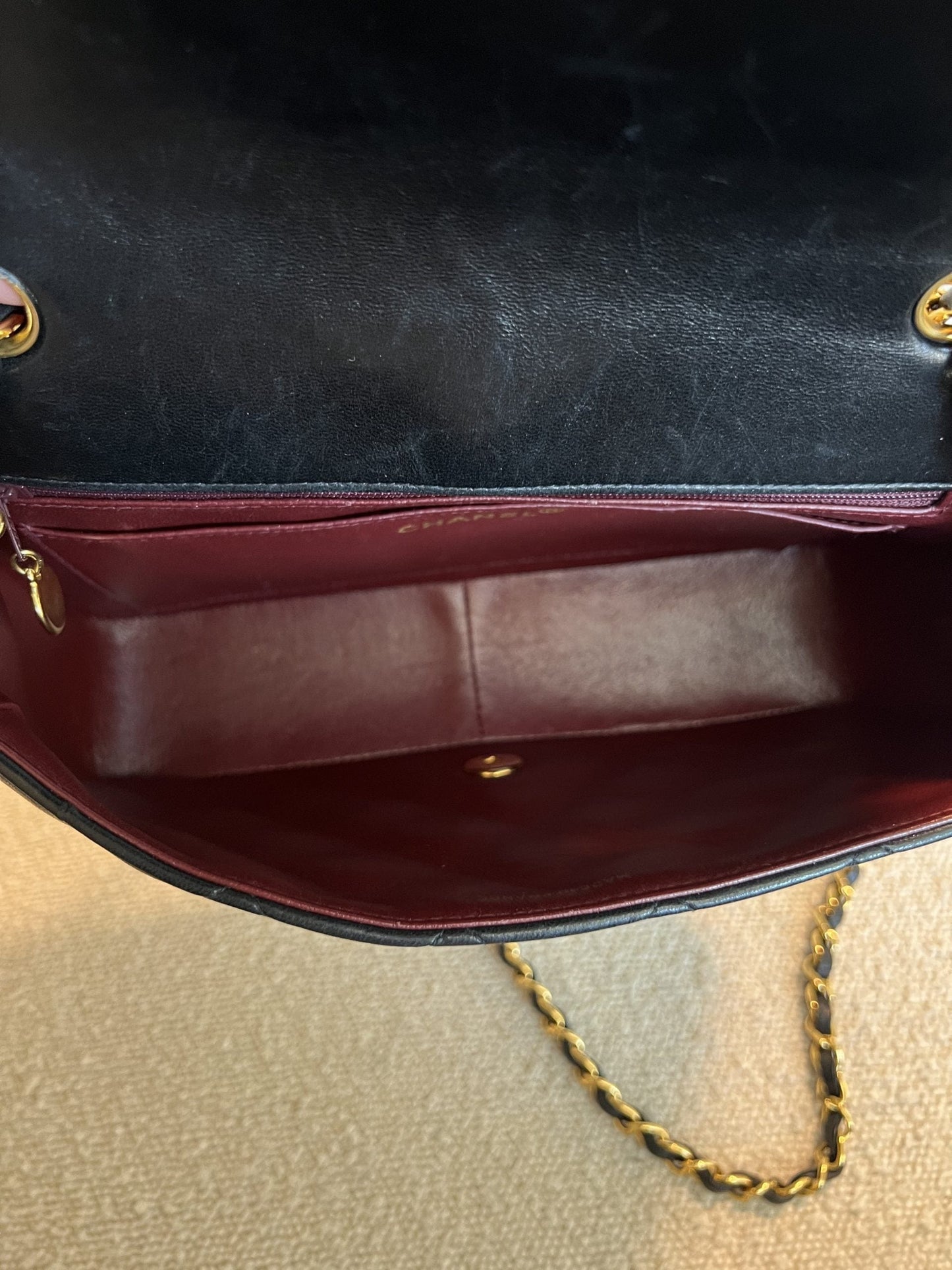 Vintage Black Lambskin Quilted Medium Diana Flap GHW