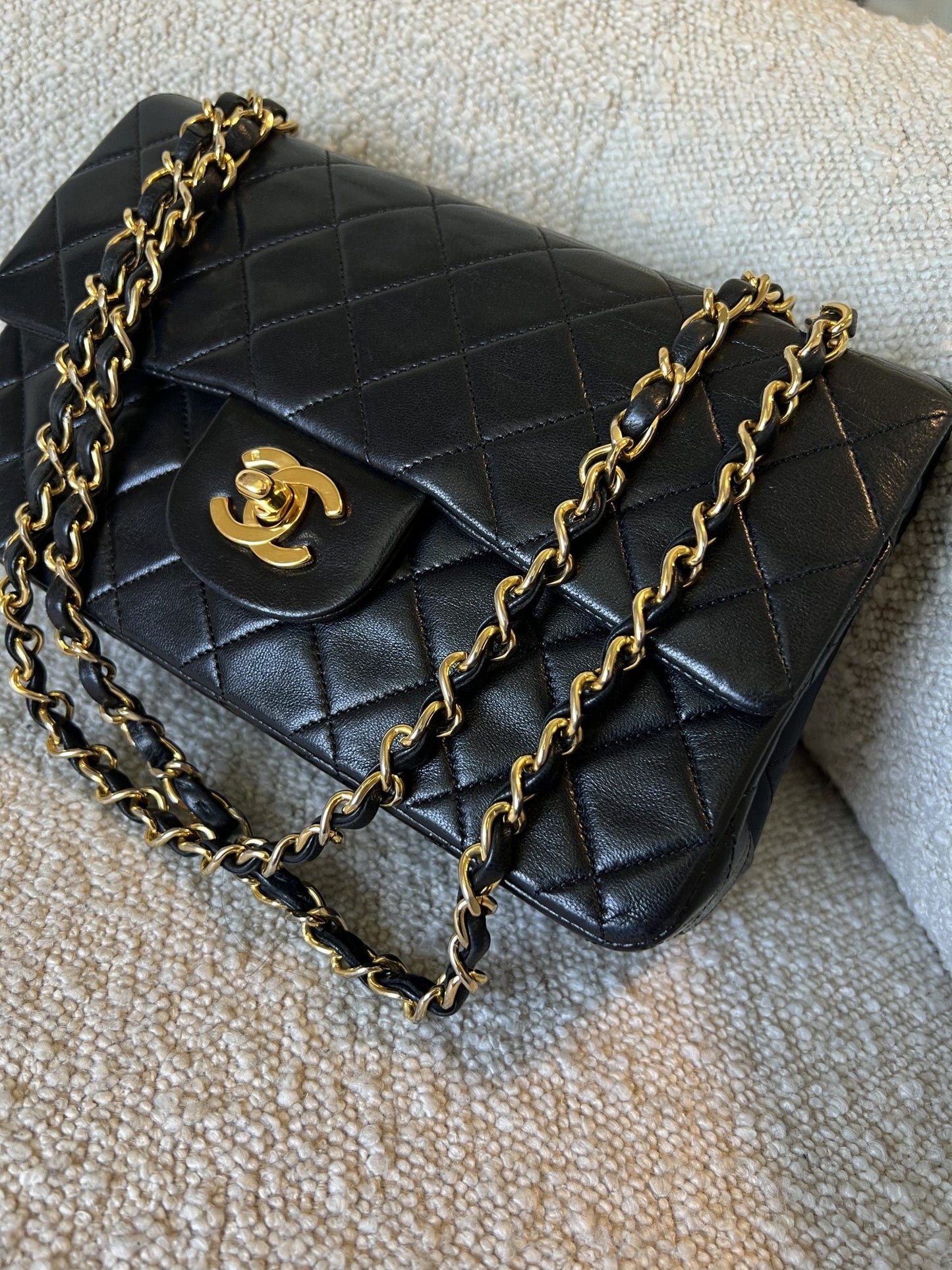 Vintage Black Lambskin Quilted Small Classic Flap GHW