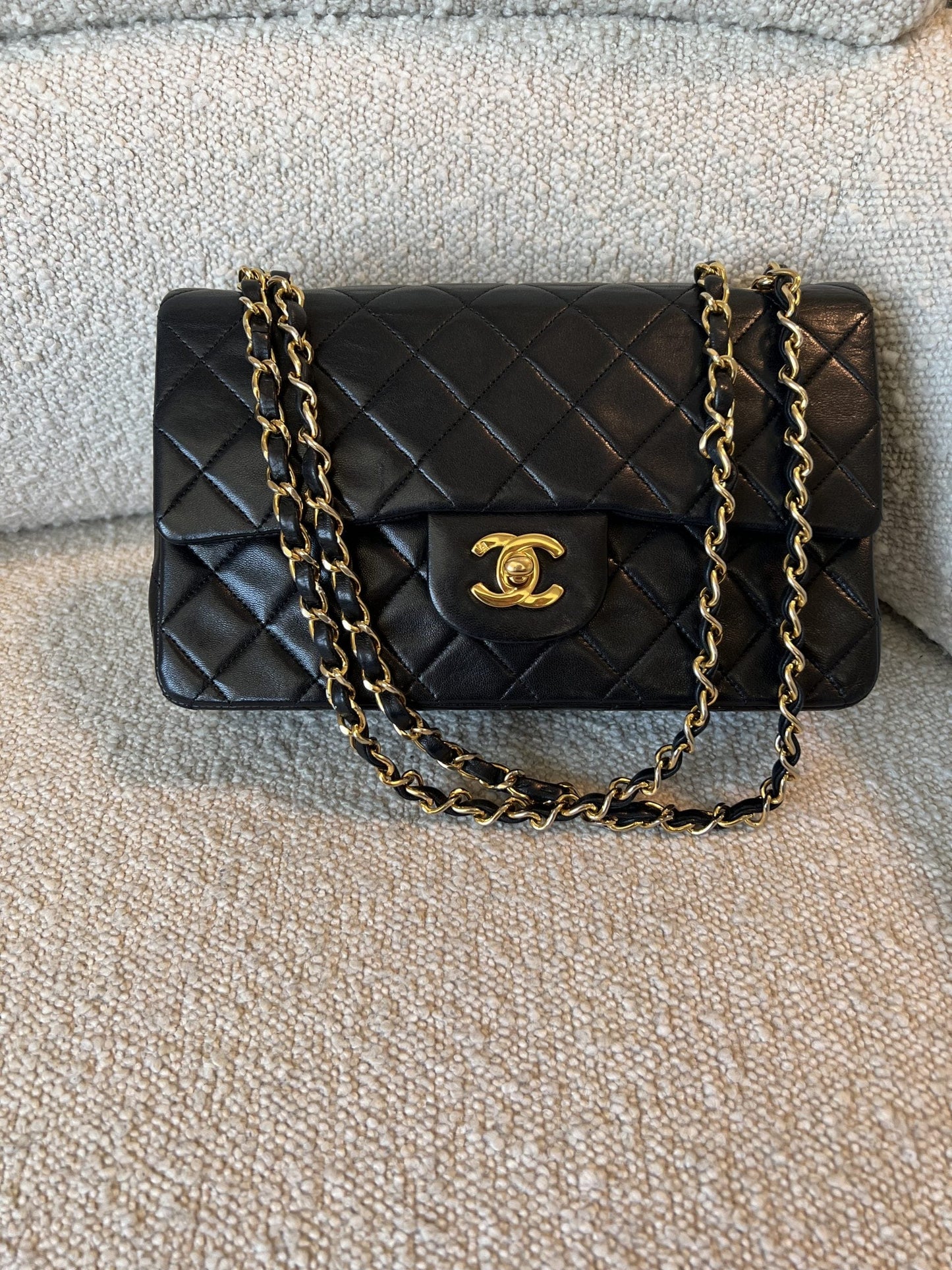 Vintage Black Lambskin Quilted Small Classic Flap GHW