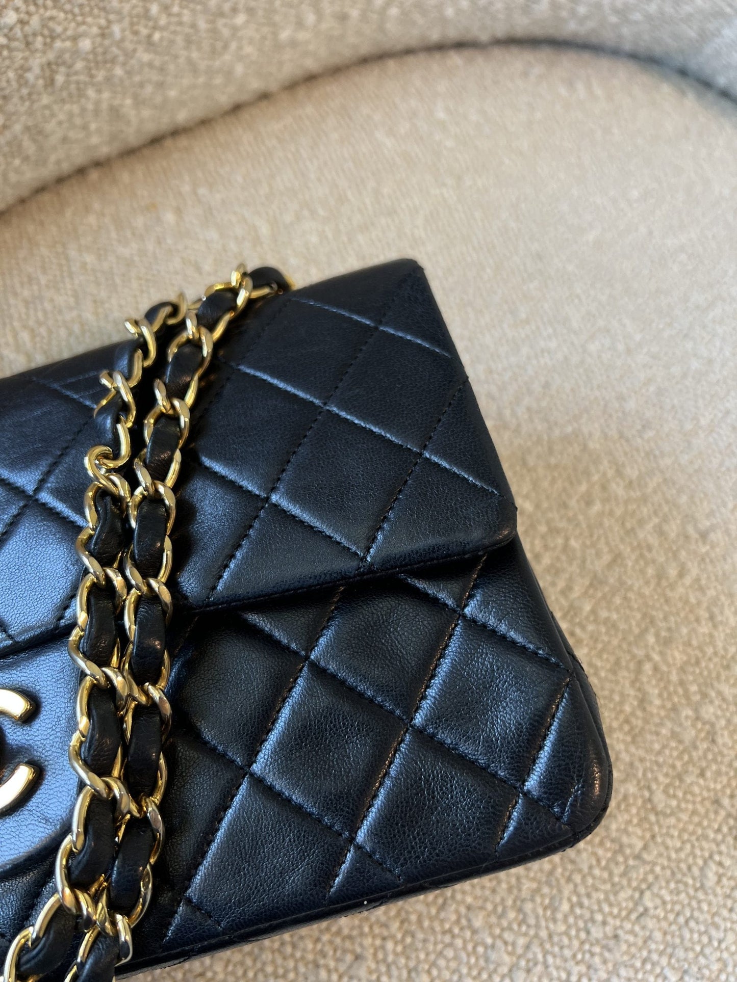 Vintage Black Lambskin Quilted Small Classic Flap GHW