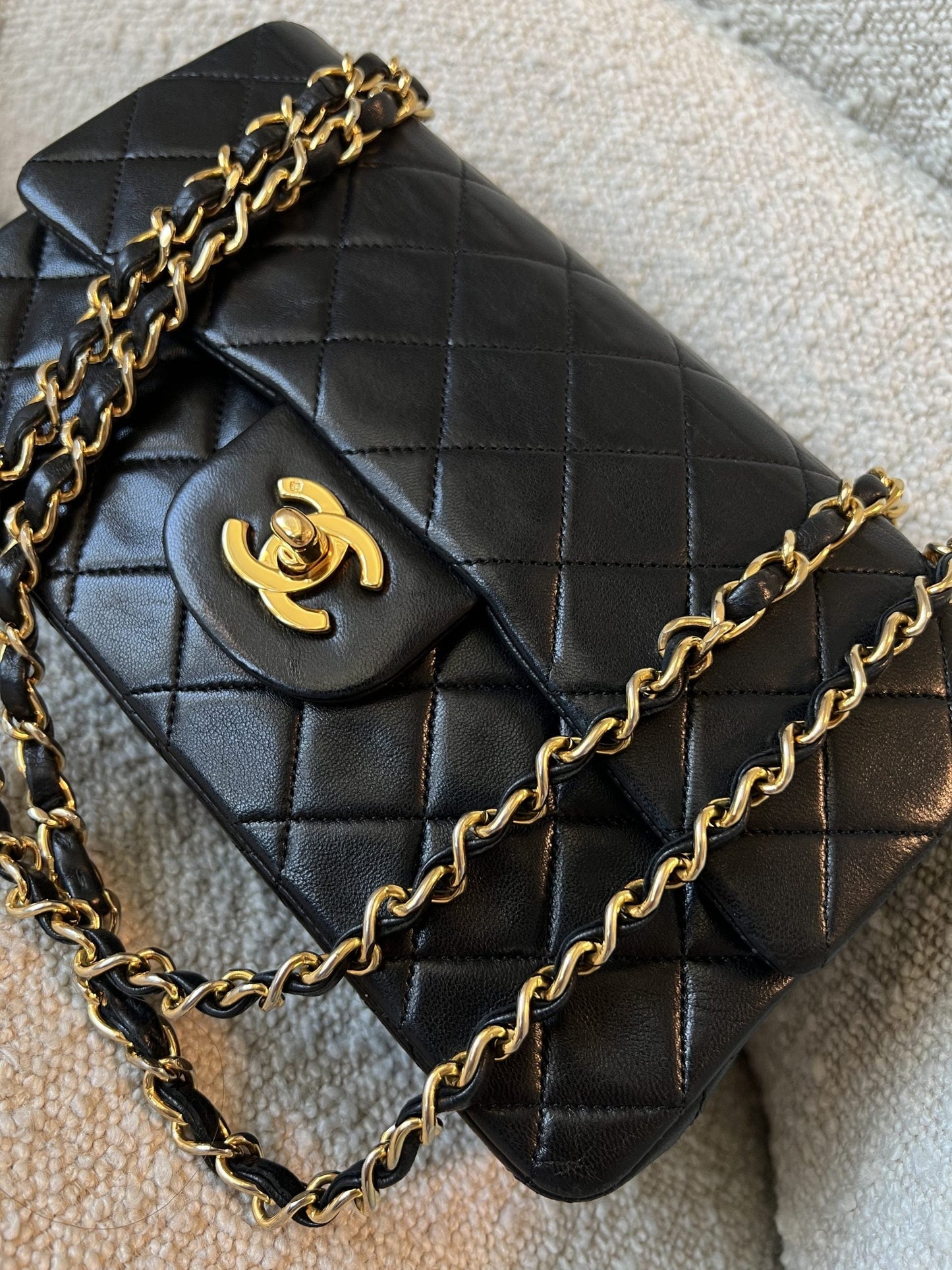 Vintage Black Lambskin Quilted Small Classic Flap GHW