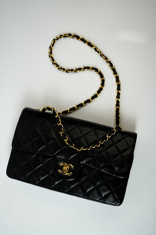 Vintage Black Medium Lambskin Quilted Classic Flap GHW