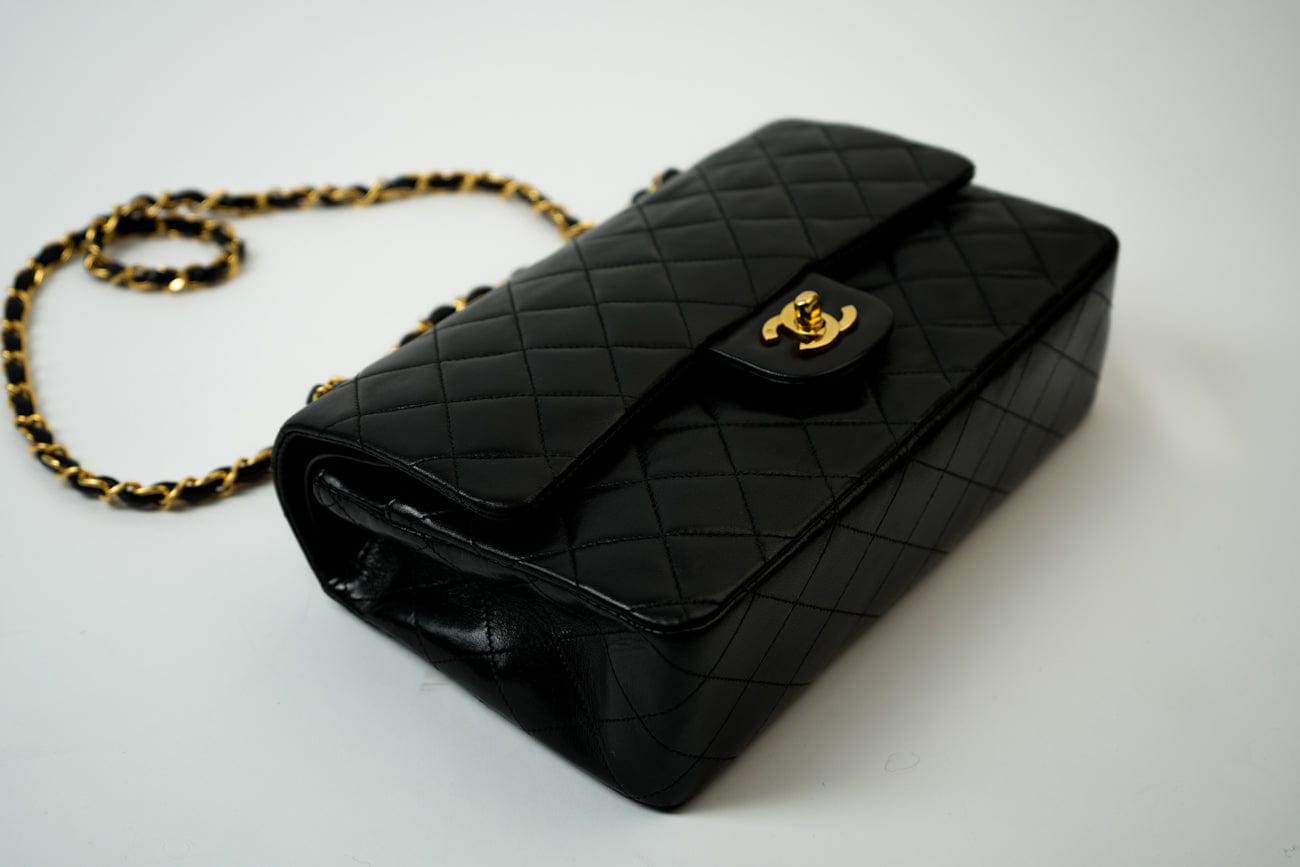 Vintage Black Medium Lambskin Quilted Classic Flap GHW