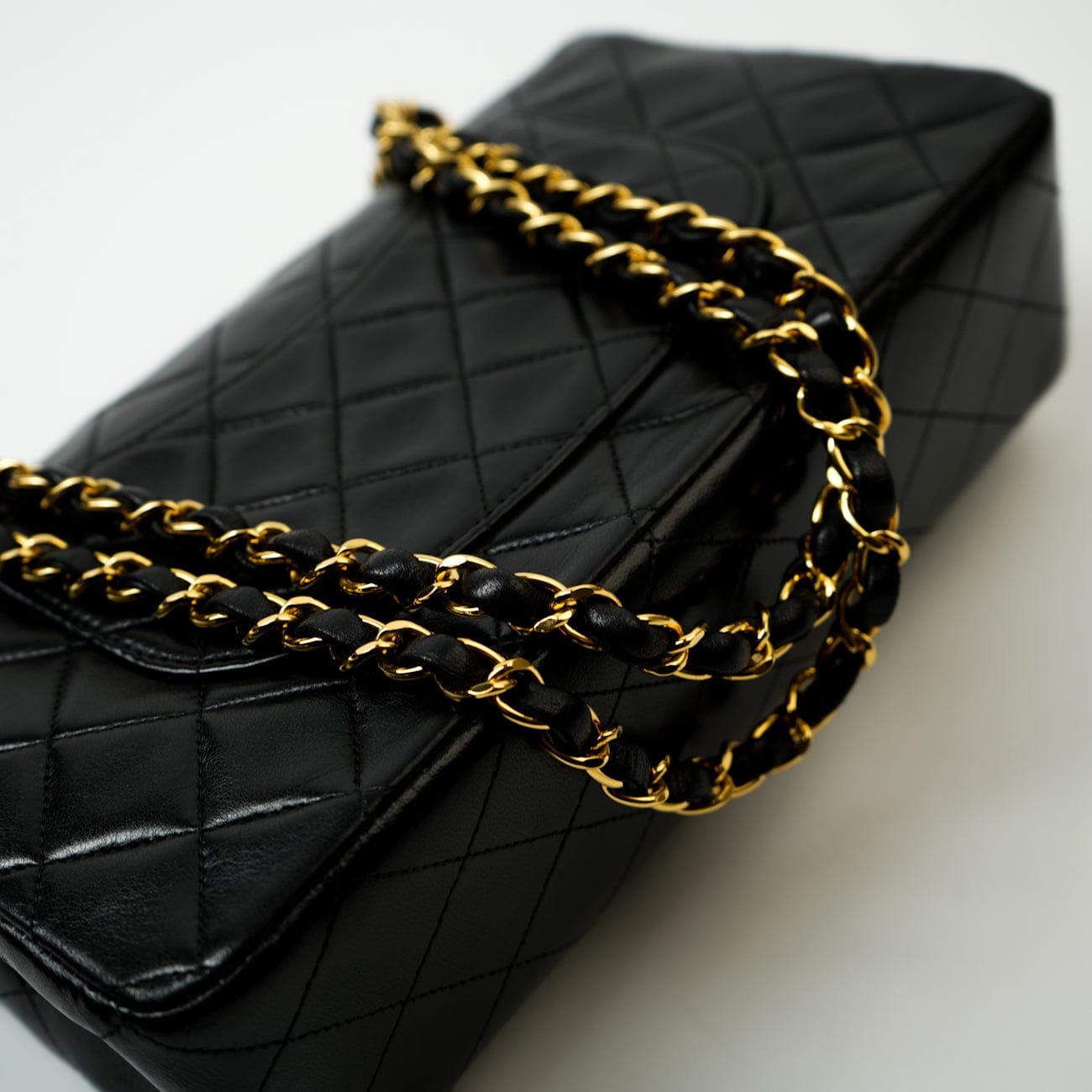 Vintage Black Medium Lambskin Quilted Classic Flap GHW