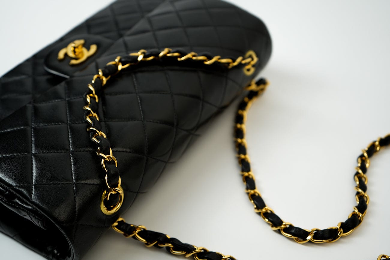 Vintage Black Medium Lambskin Quilted Classic Flap GHW