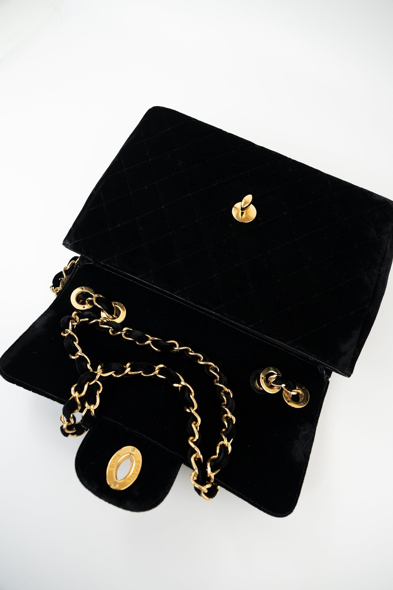 Vintage Black Velvet Matelasse Jumbo Single Flap