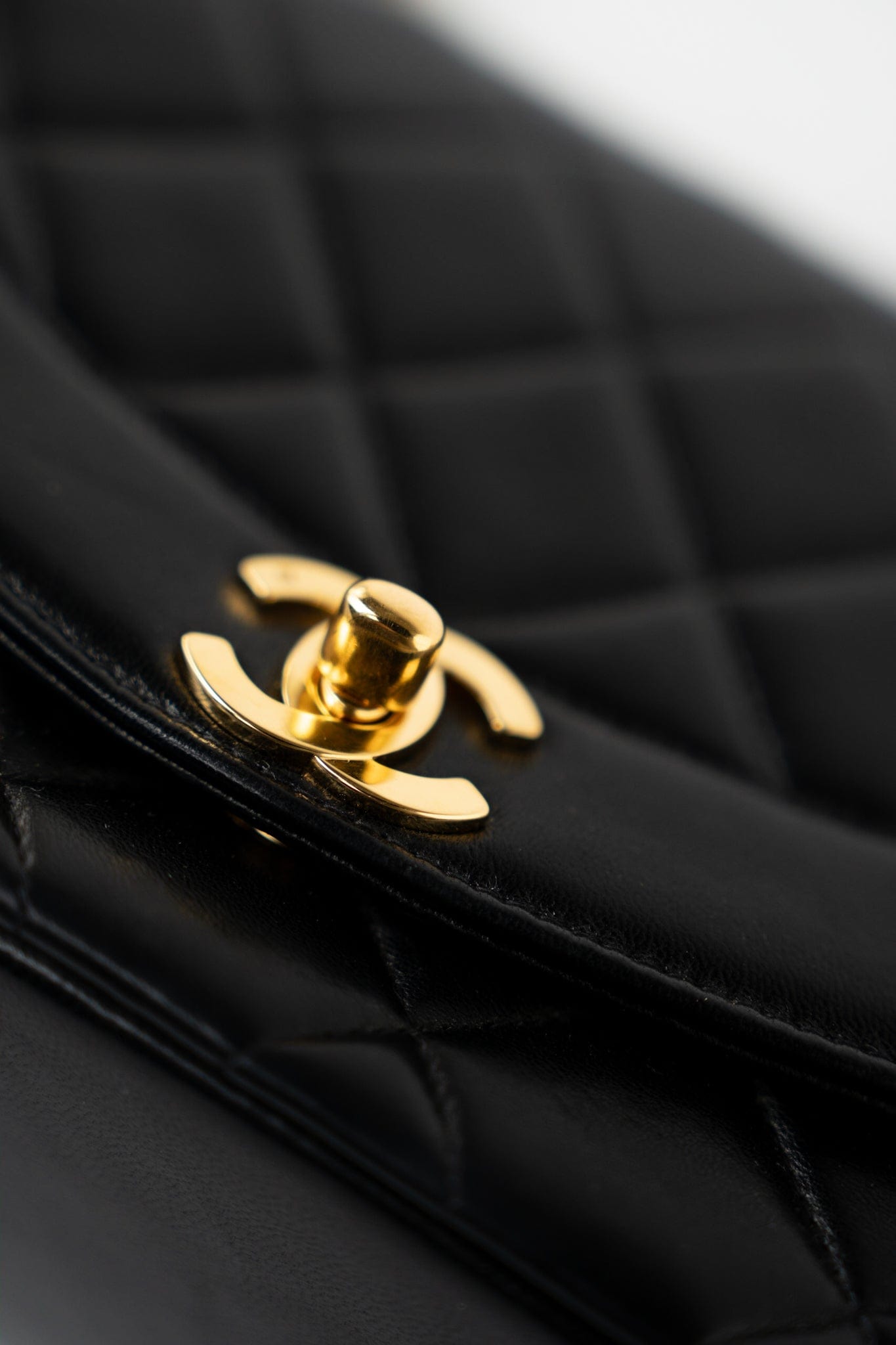 Vintage Diana Flap Small Lambskin Quilted Single Flap GHW