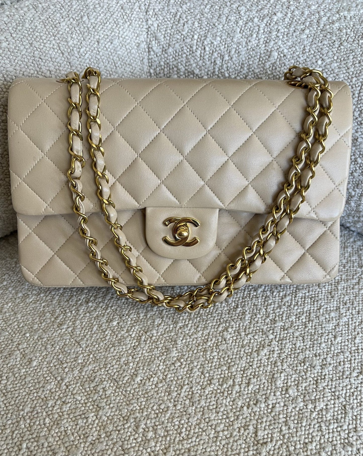 Vintage Light Beige Lambskin Quilted Classic Flap Medium GHW