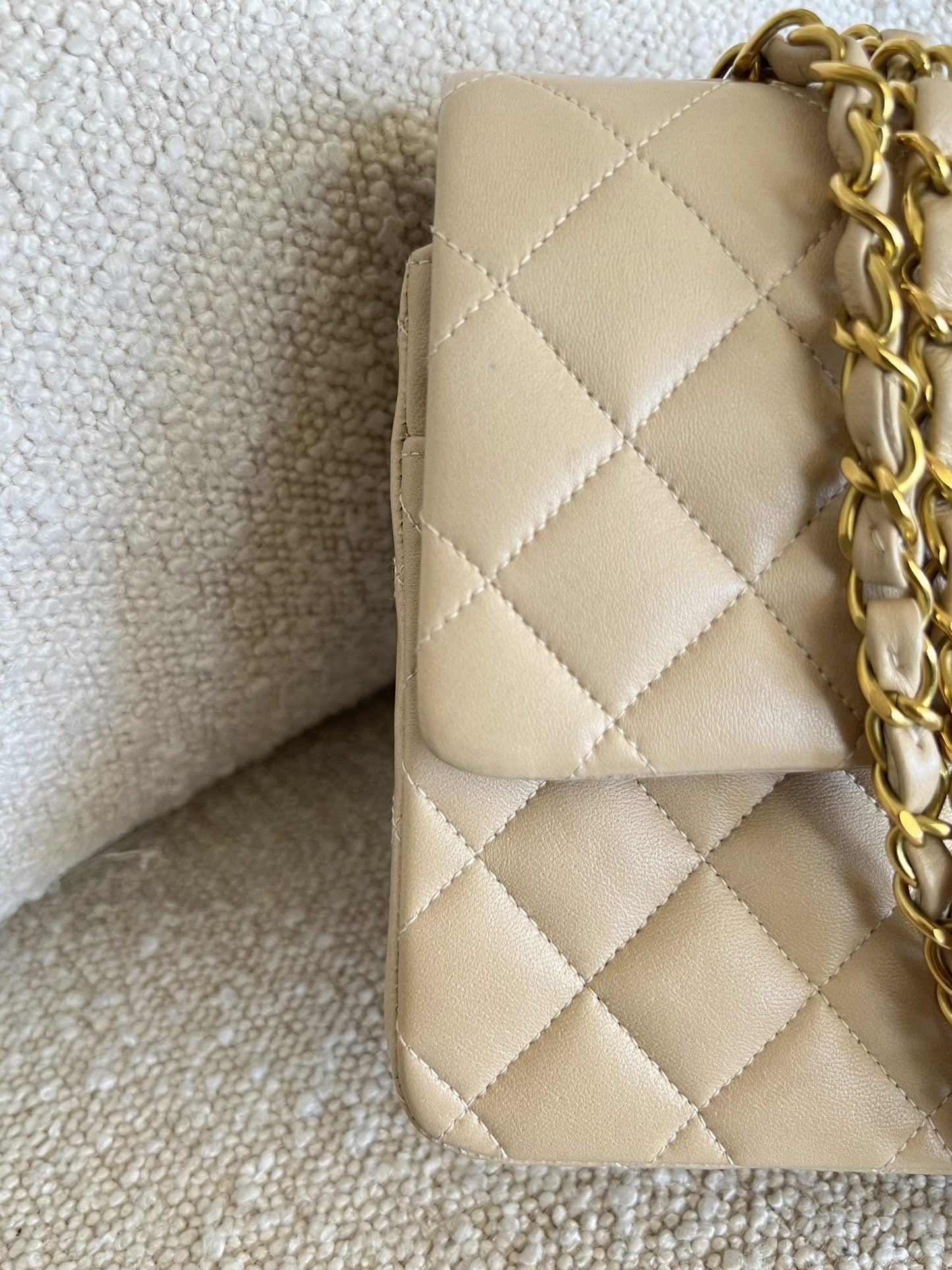 Vintage Light Beige Lambskin Quilted Classic Flap Medium GHW