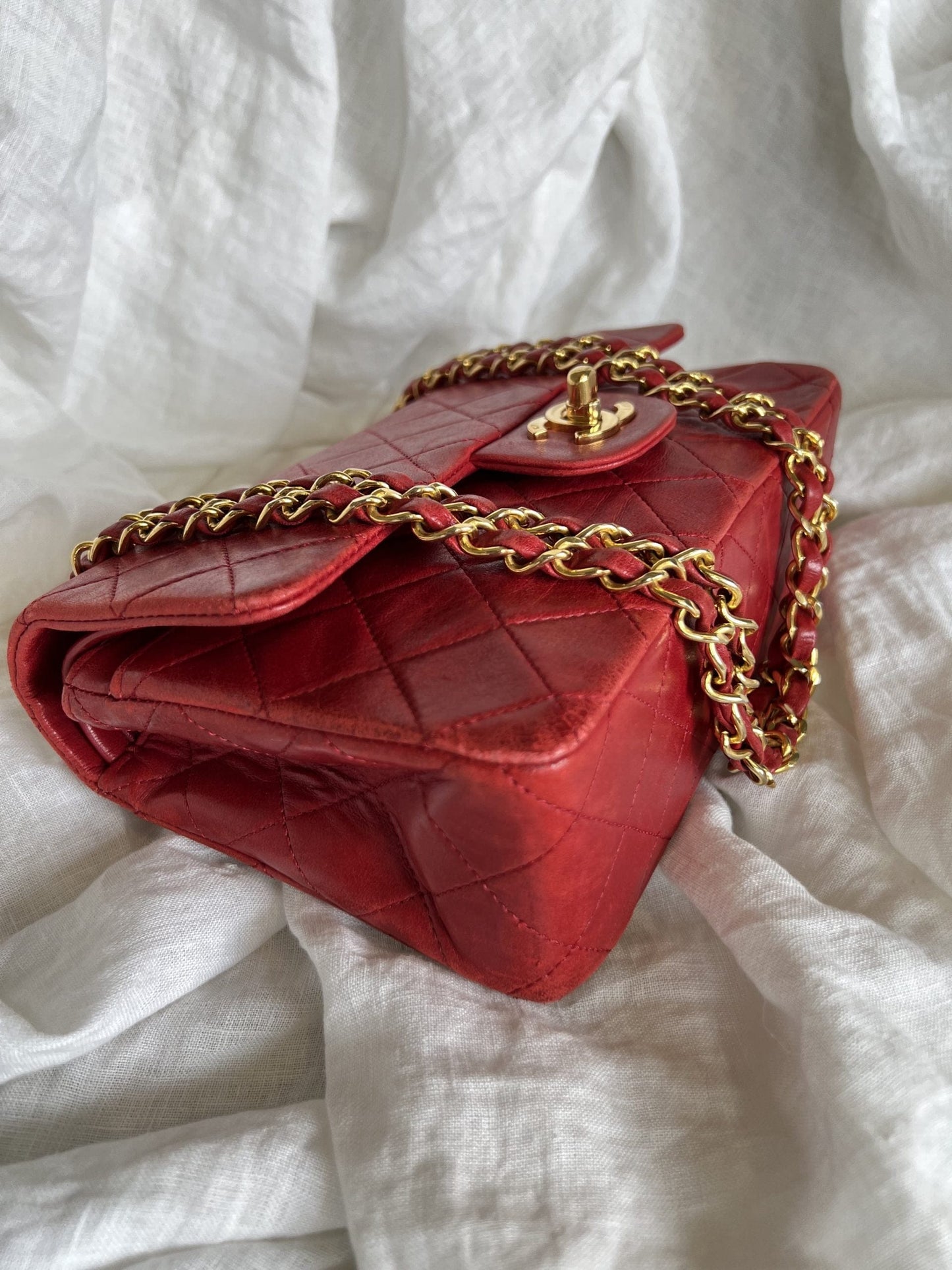 Vintage Red Lambskin Quilted Classic Flap GHW