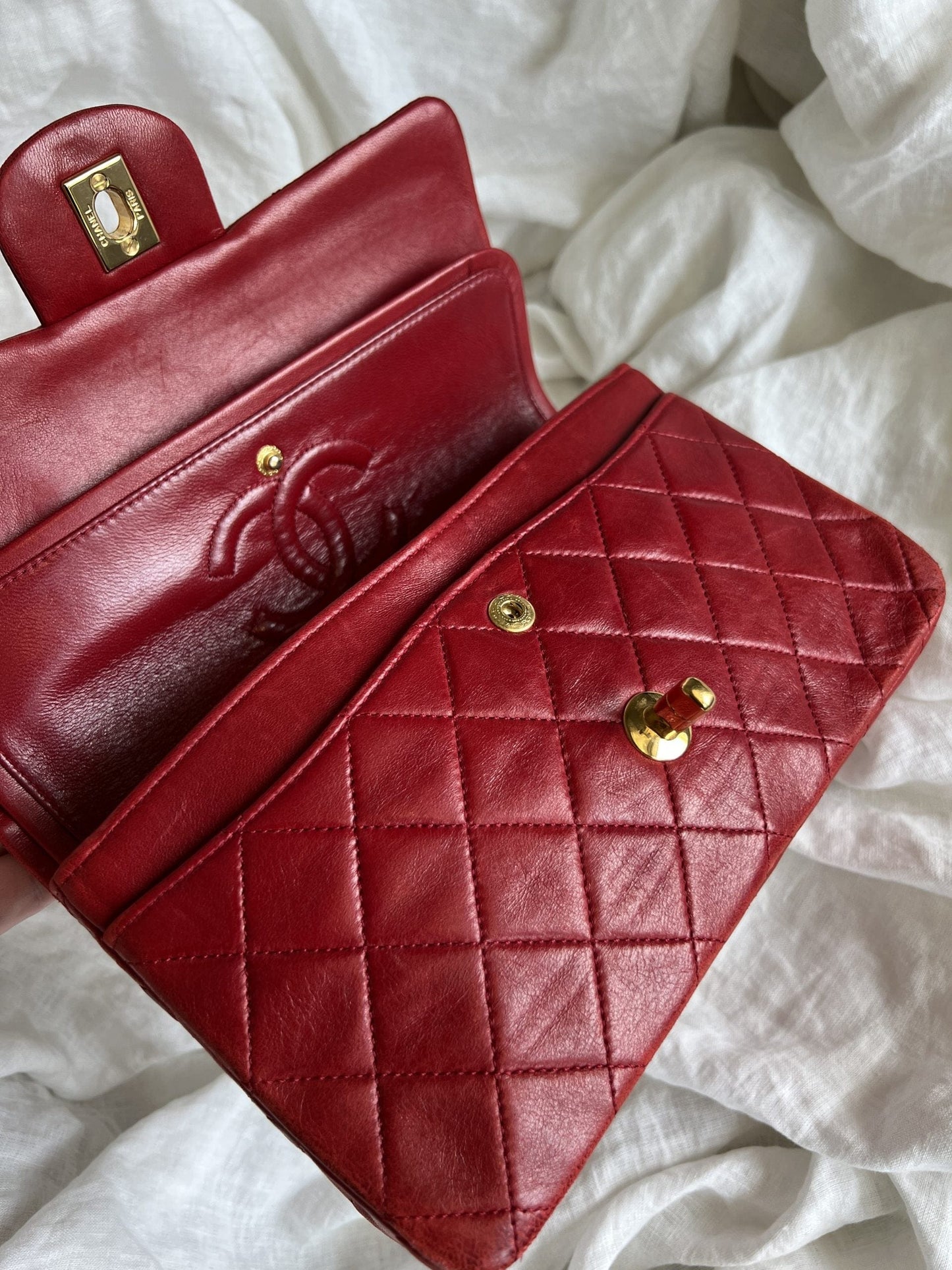 Vintage Red Lambskin Quilted Classic Flap GHW
